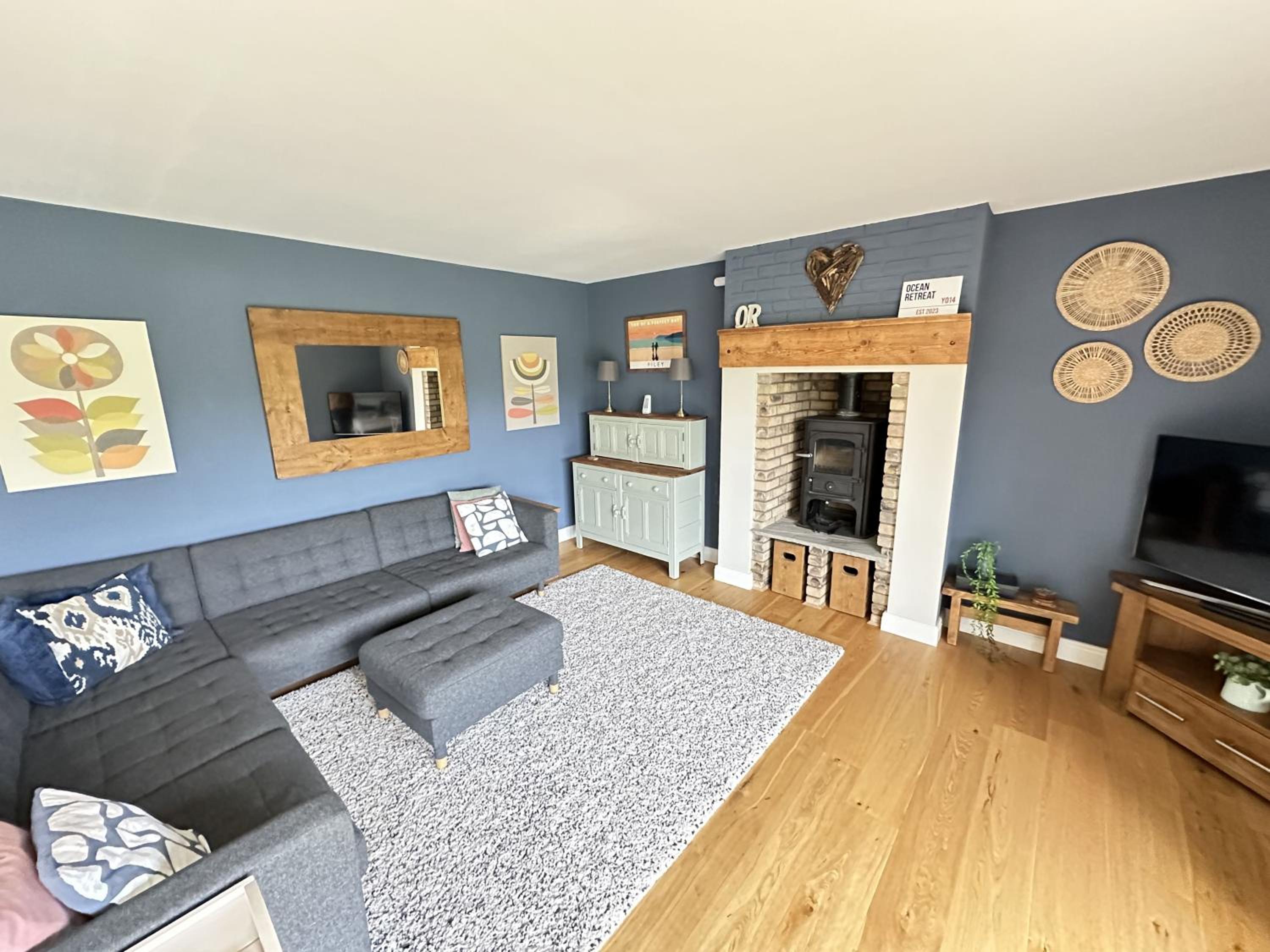 Ocean Retreat - Part of the The Bay Filey Holiday Village with pool, gym and direct beach access, pub, restaurant, tennis and meadows walks