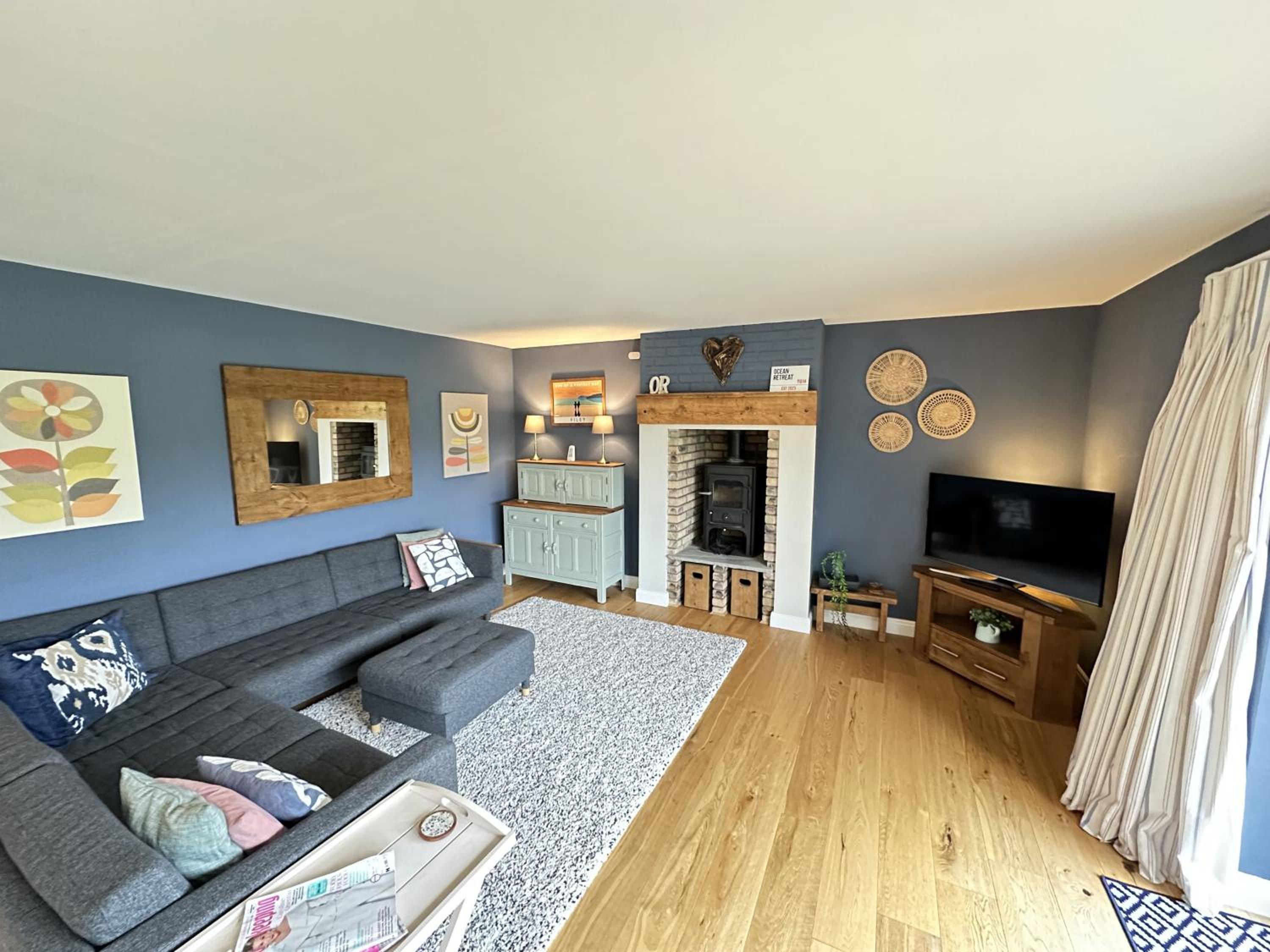 Ocean Retreat - Part of the The Bay Filey Holiday Village with pool, gym and direct beach access, pub, restaurant, tennis and meadows walks