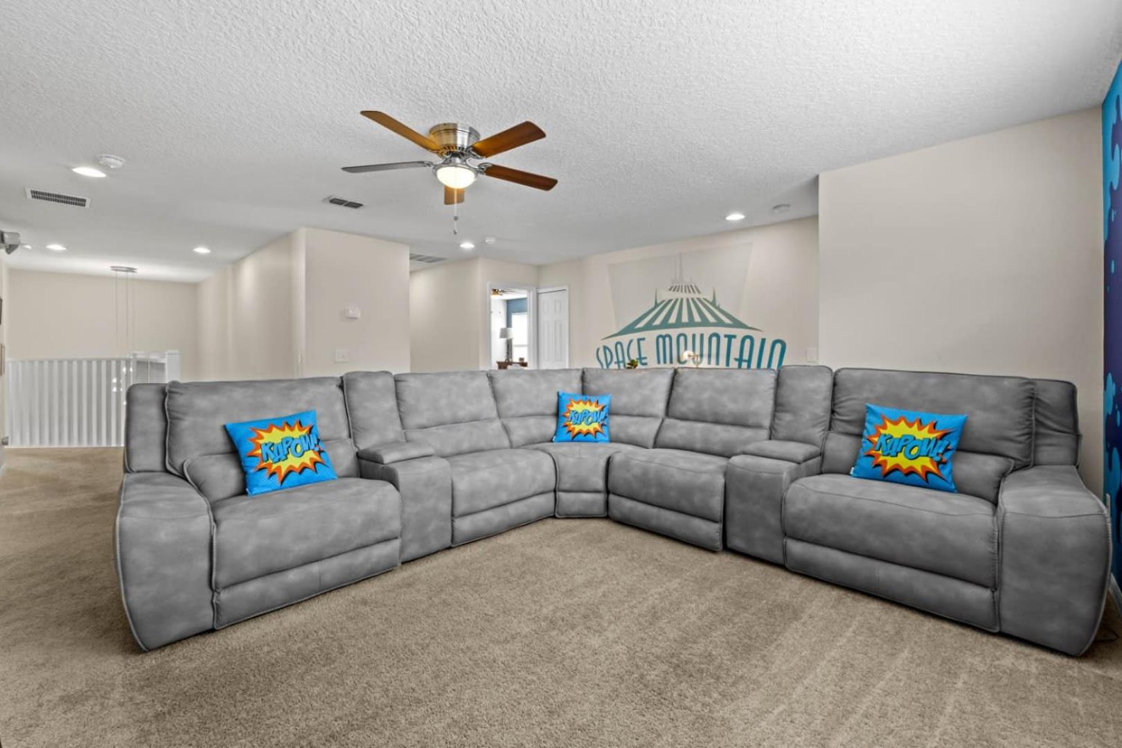 Sunshine Escape Retreat Villa at Allevo Homes view 3