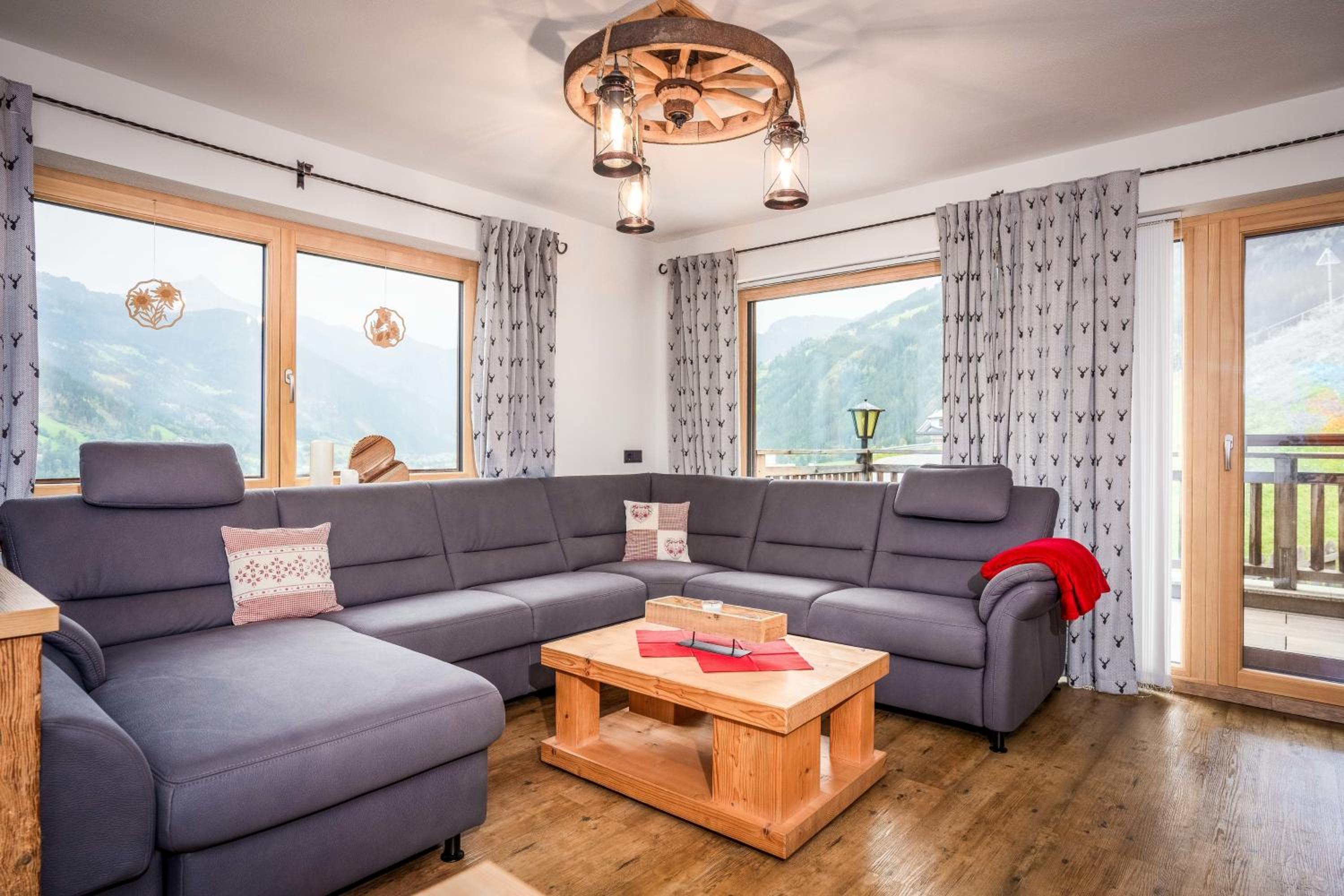 Alpen Chalet Wohnung "Martha" view 3