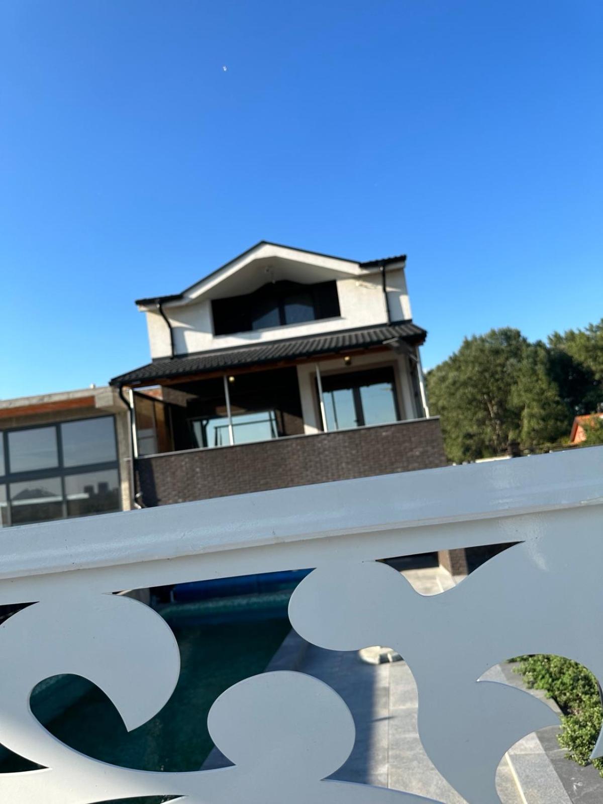 Belgrade River House