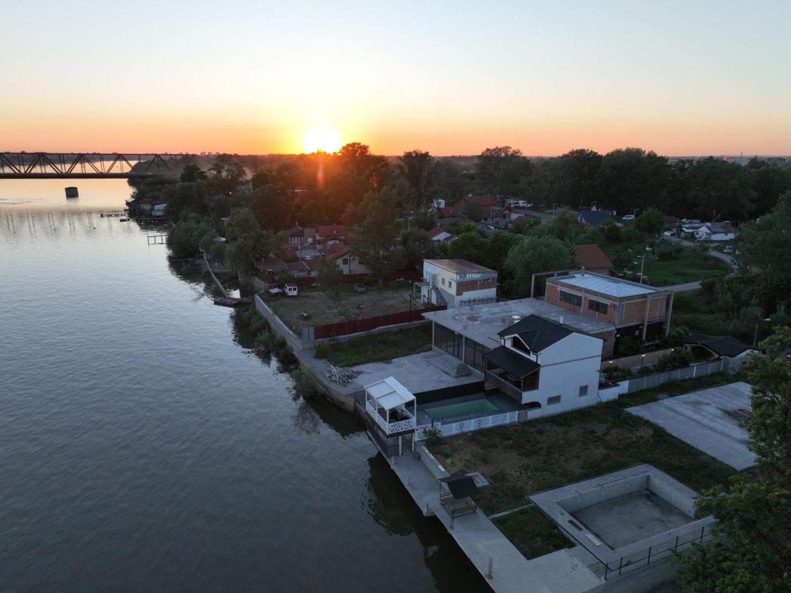 Belgrade River House