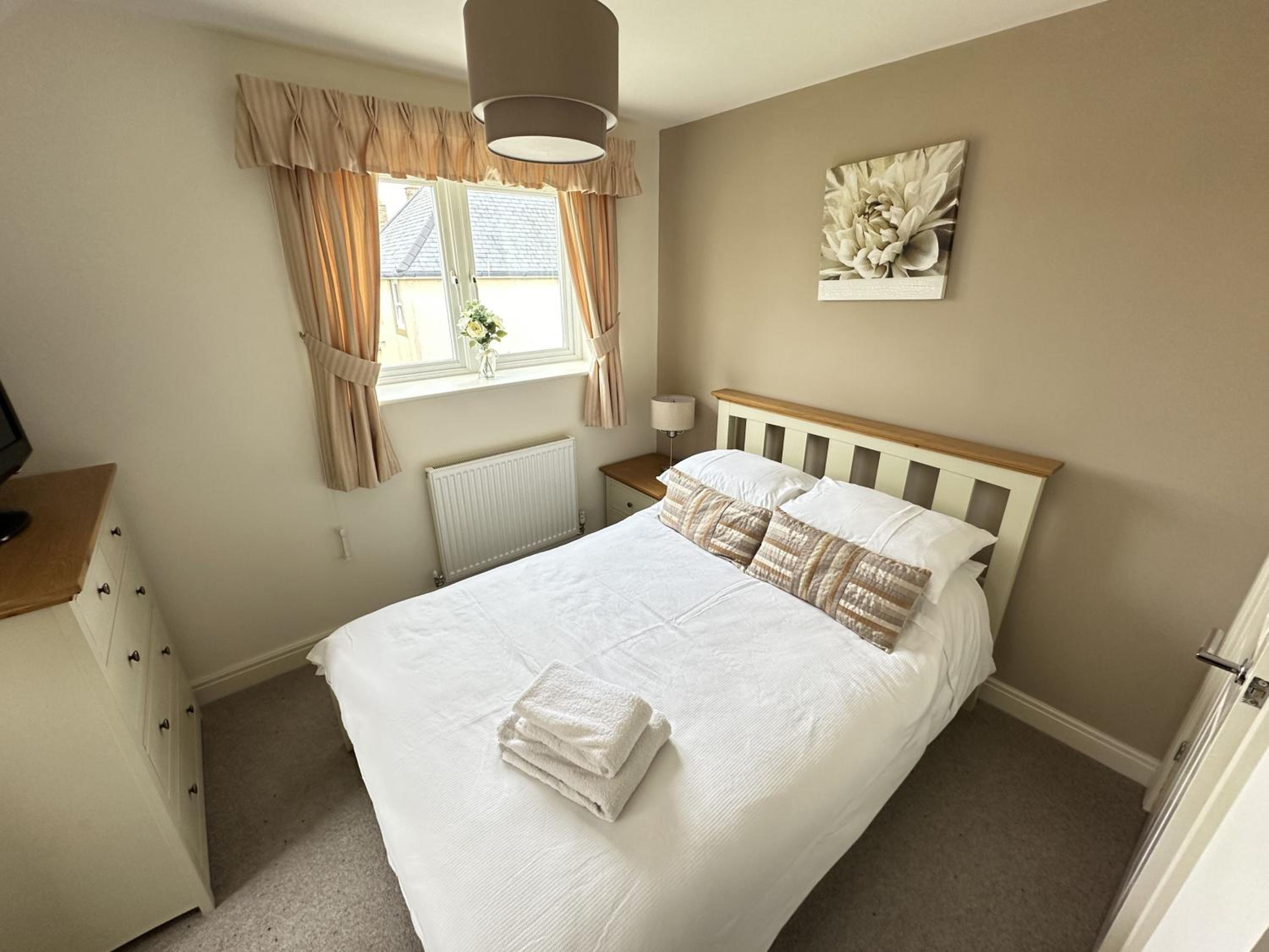 Pastures View - Part of the The Bay Filey Holiday Village with pool, gym and direct beach access, pub, restaurant, tennis and meadows walks