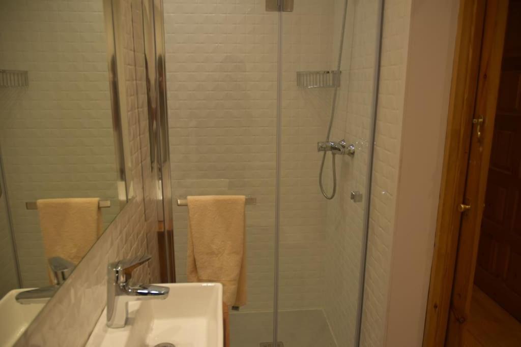 Photo 32