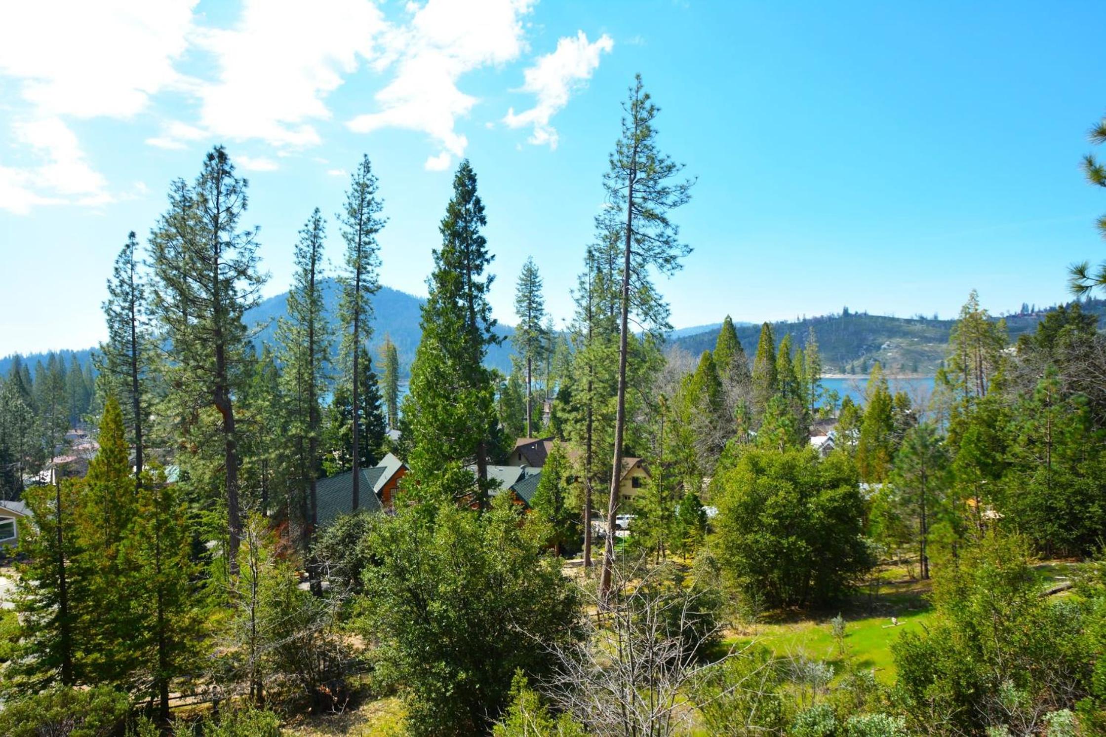 Sierra Sunset Lake View view 4