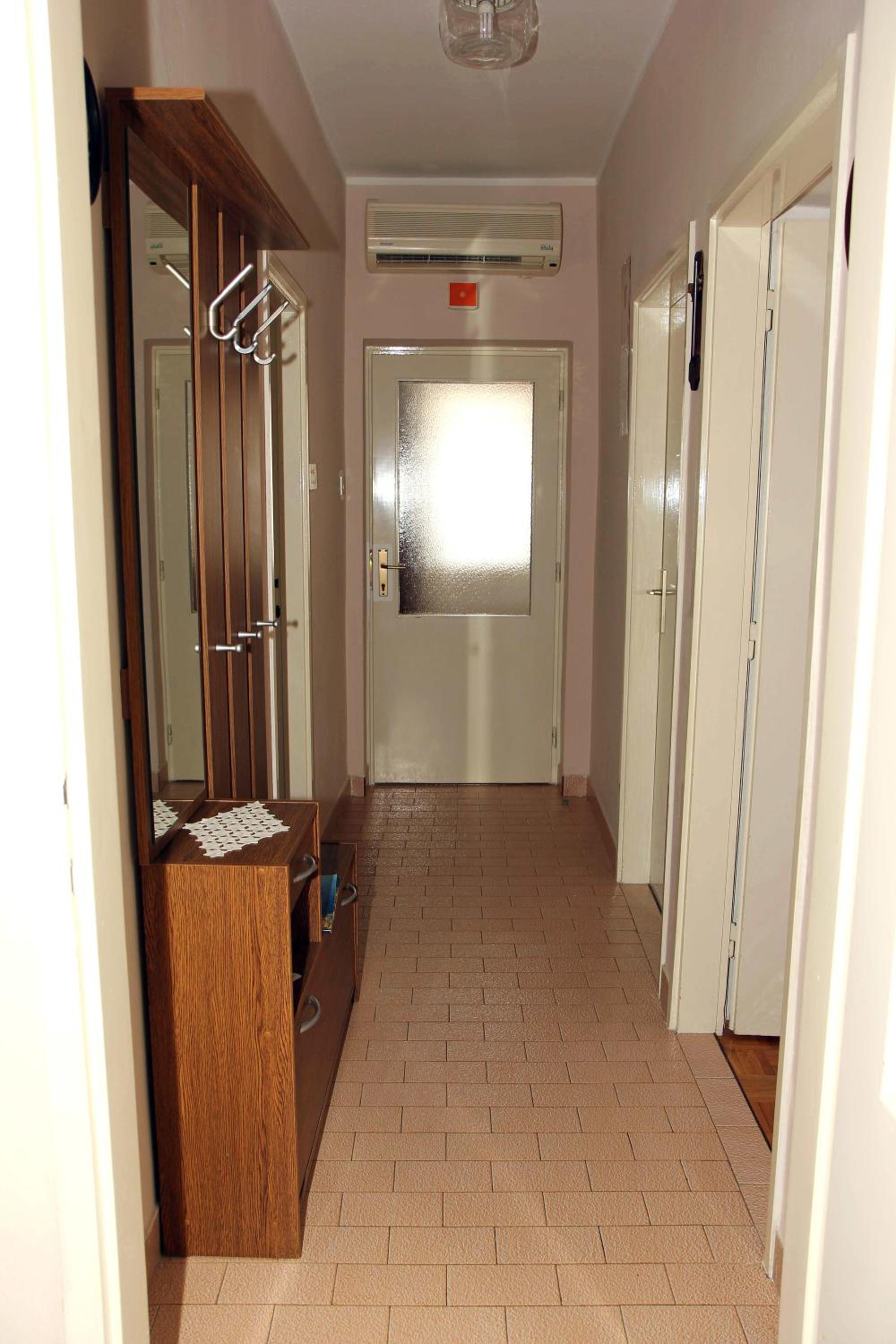 Apartments J&R Babara