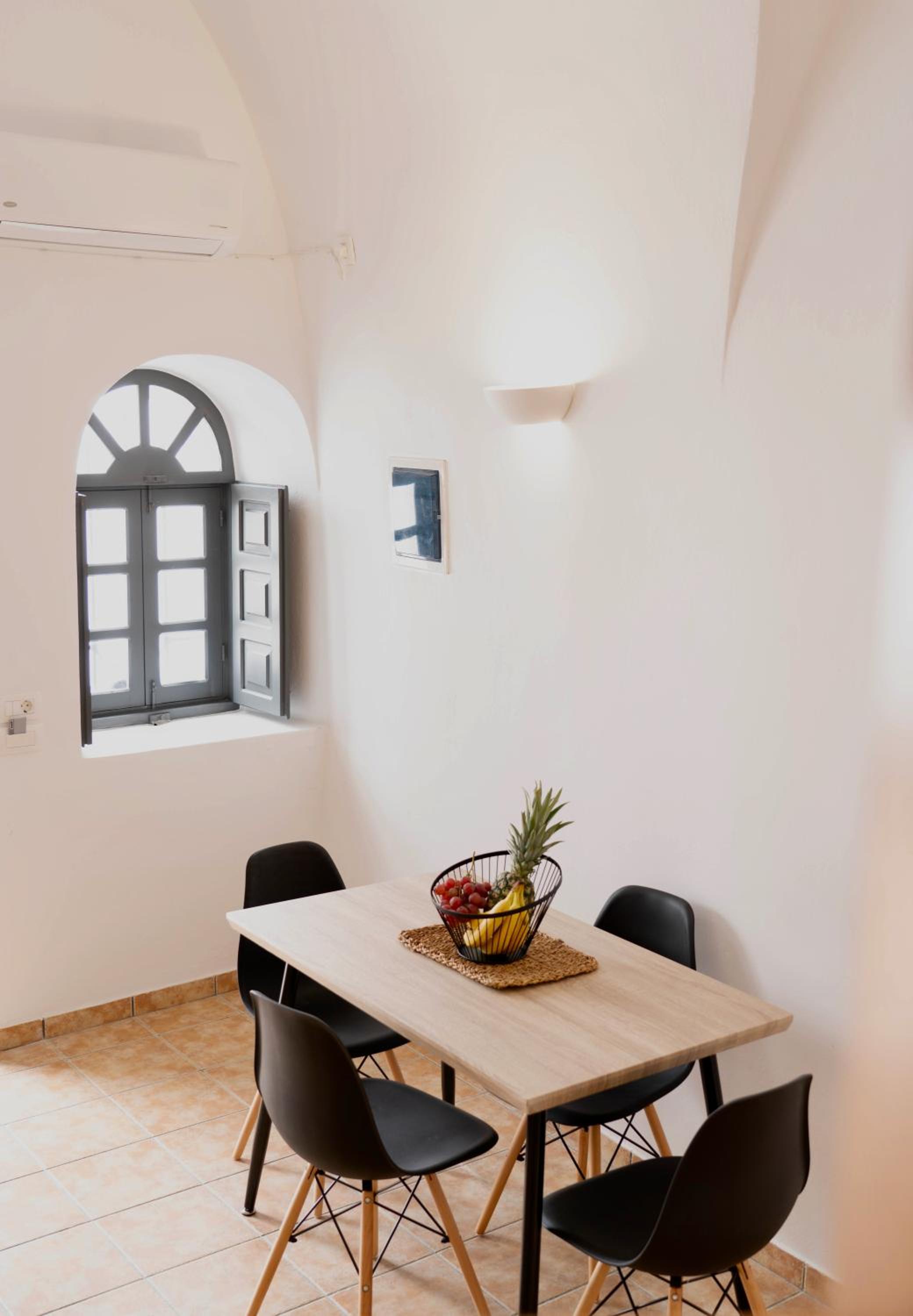 The Lithos Villa by A Terre Cave Villas view 5