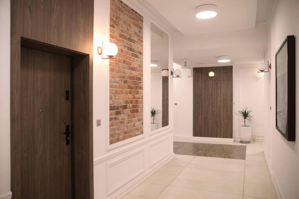 Elegant Apartment in the City Center