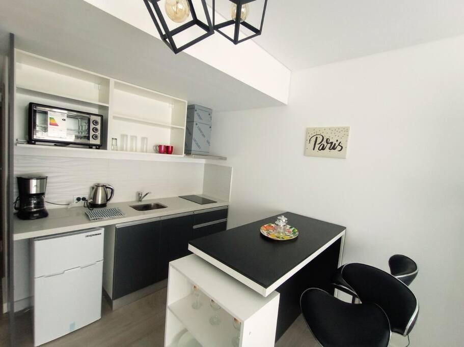 Beautiful Beautiful brand-new studio apartment