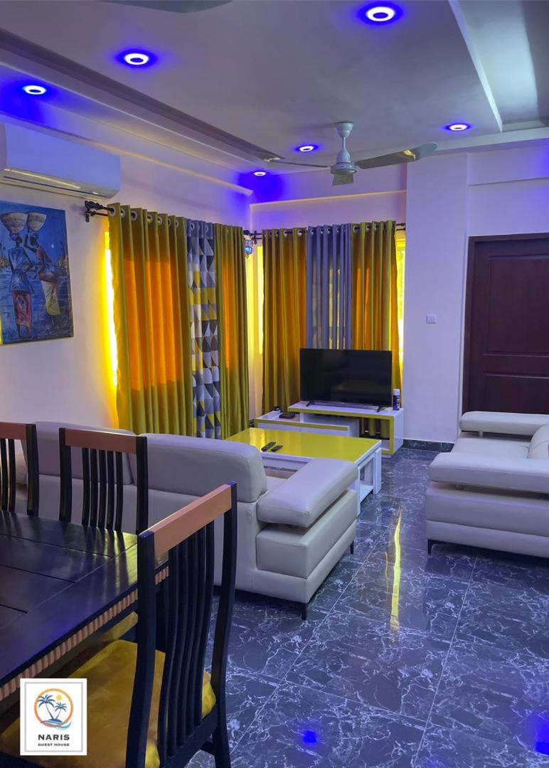 NARIS GUEST HOUSE