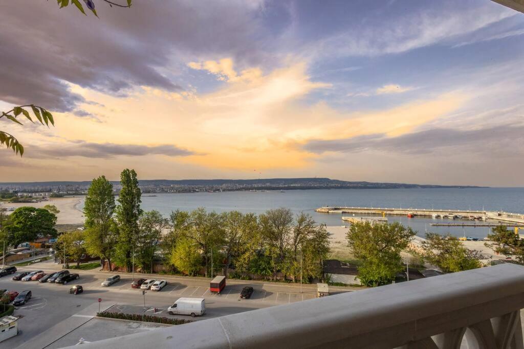 Marina Varna Apartment-2BDR at South Bay Complex