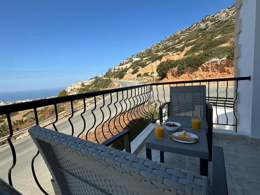 Villa Chara Spectacular panoramic views!