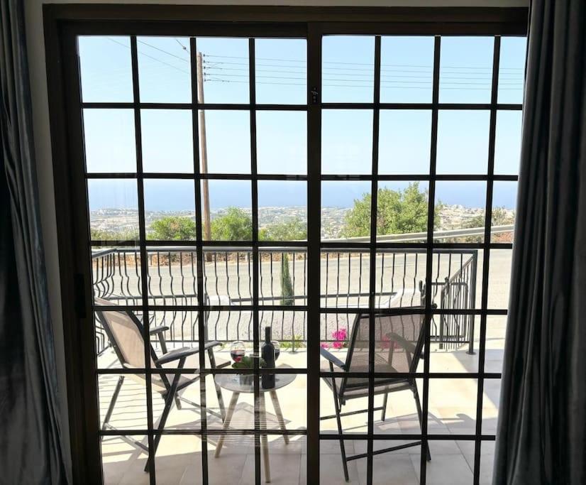 Villa Chara Spectacular panoramic views!