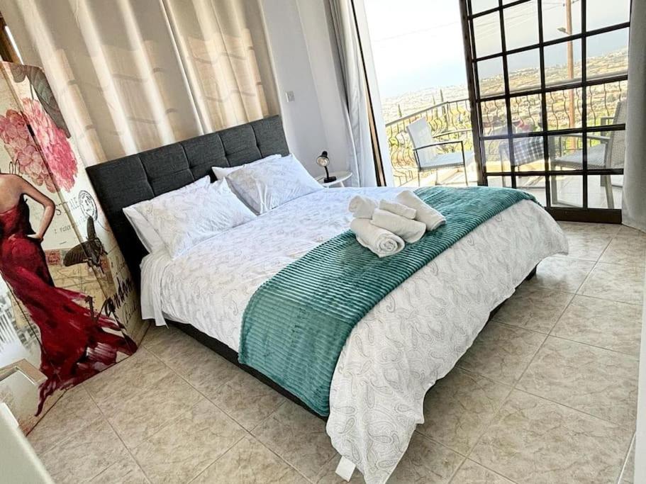 Villa Chara Spectacular panoramic views!
