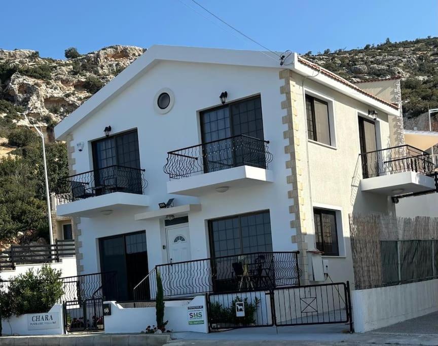 Villa Chara Spectacular panoramic views!