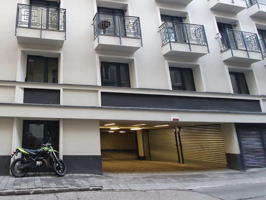 Márta&Géza premium apartment in the center of Budapest WITH FREE PARKING