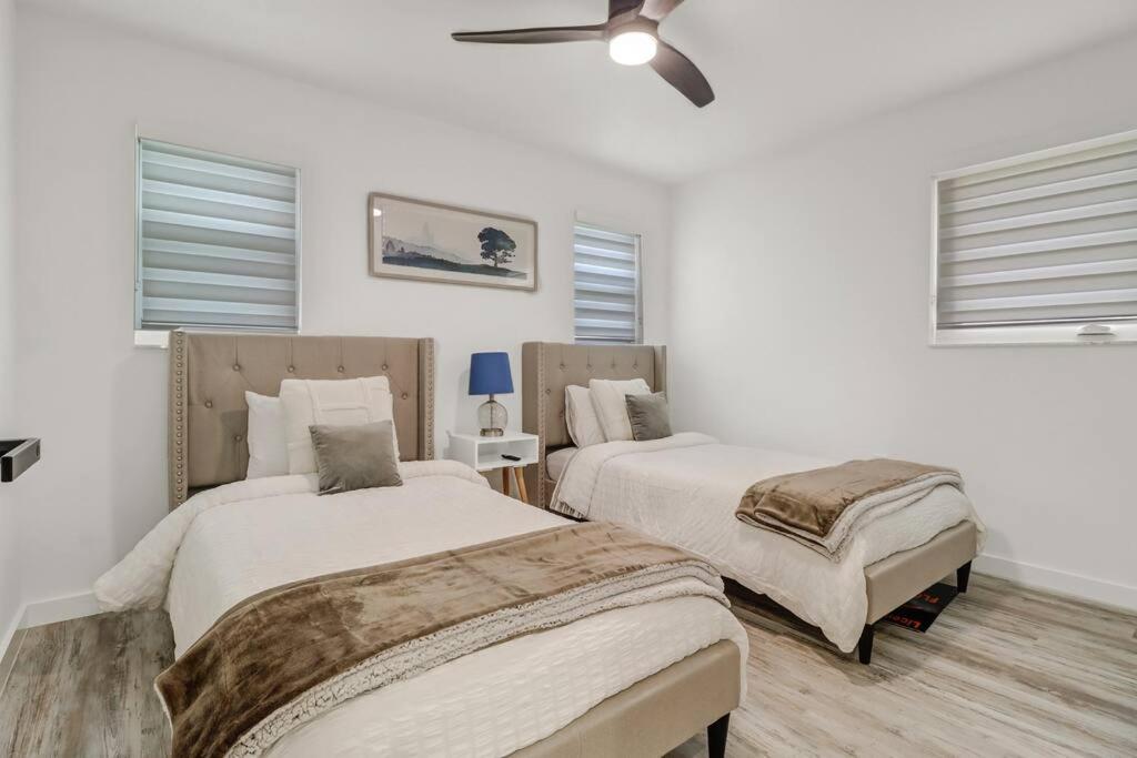 Sweet vacation condo in prime location view 4