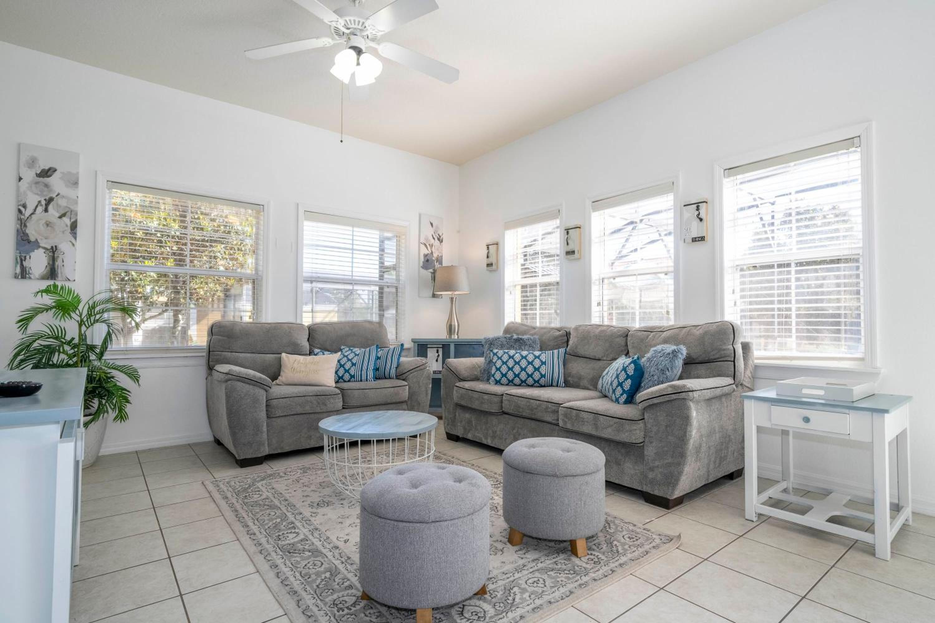 4Bd w Pool & Close to Disney at Paradise Palms Resort 8570 view 5