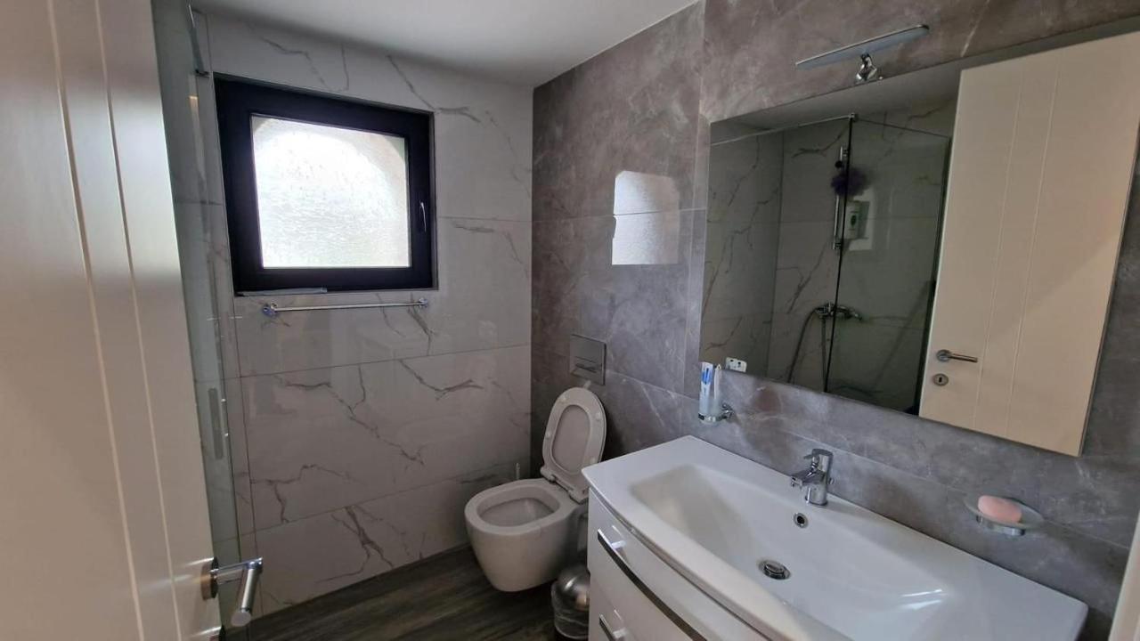 Vitamine Luxury Apartments 2