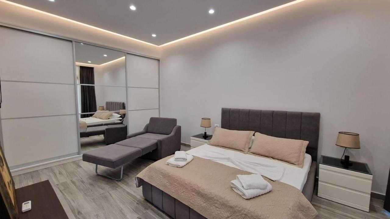 Vitamine Luxury Apartments 2