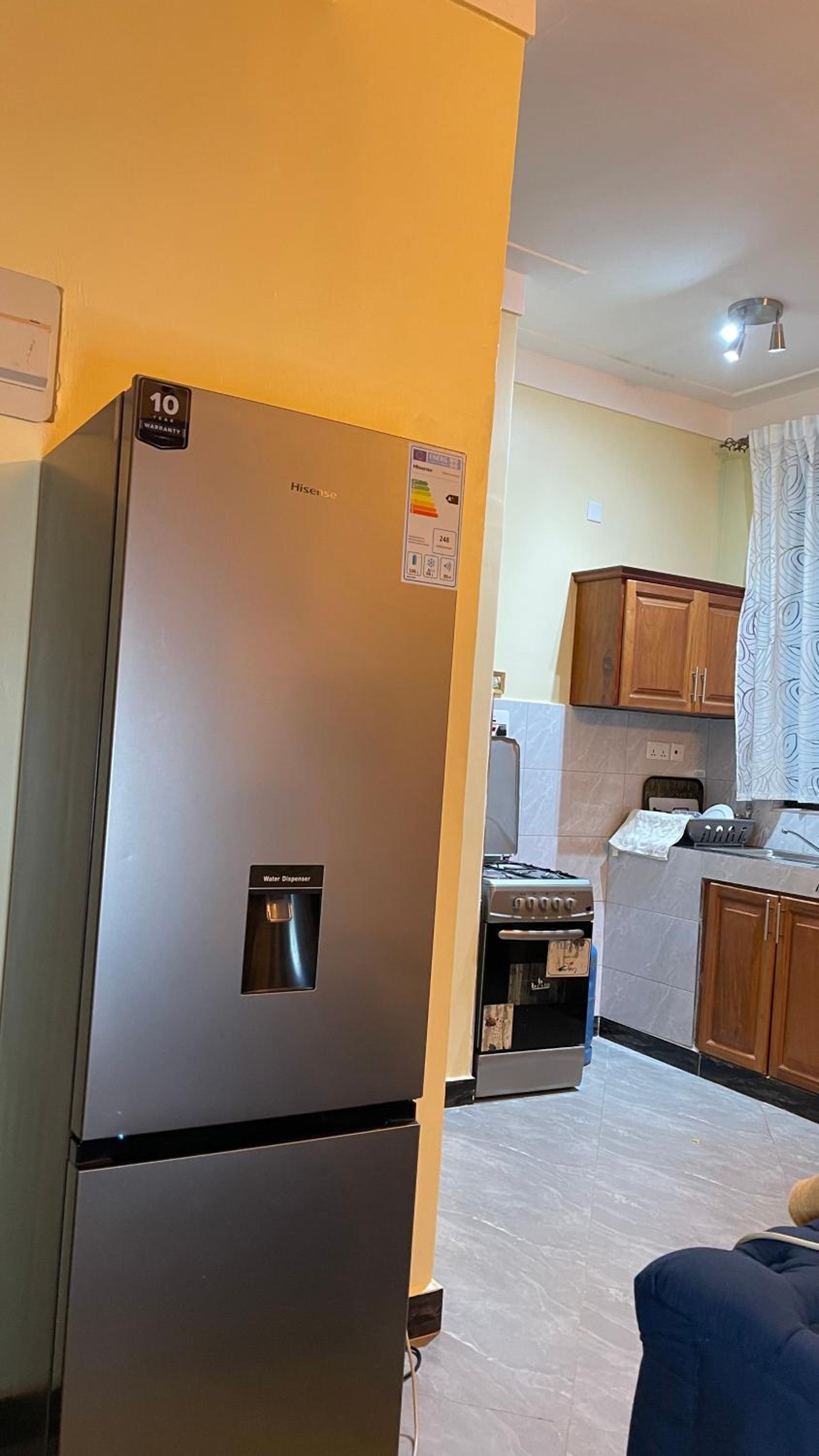 Modest Spacious Apartment view 5