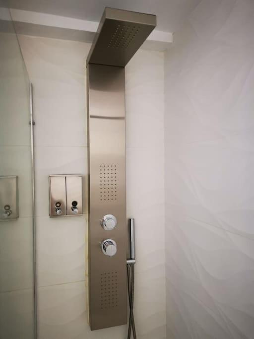COMFORTABLE & NICE APARTMENT SEVILLE