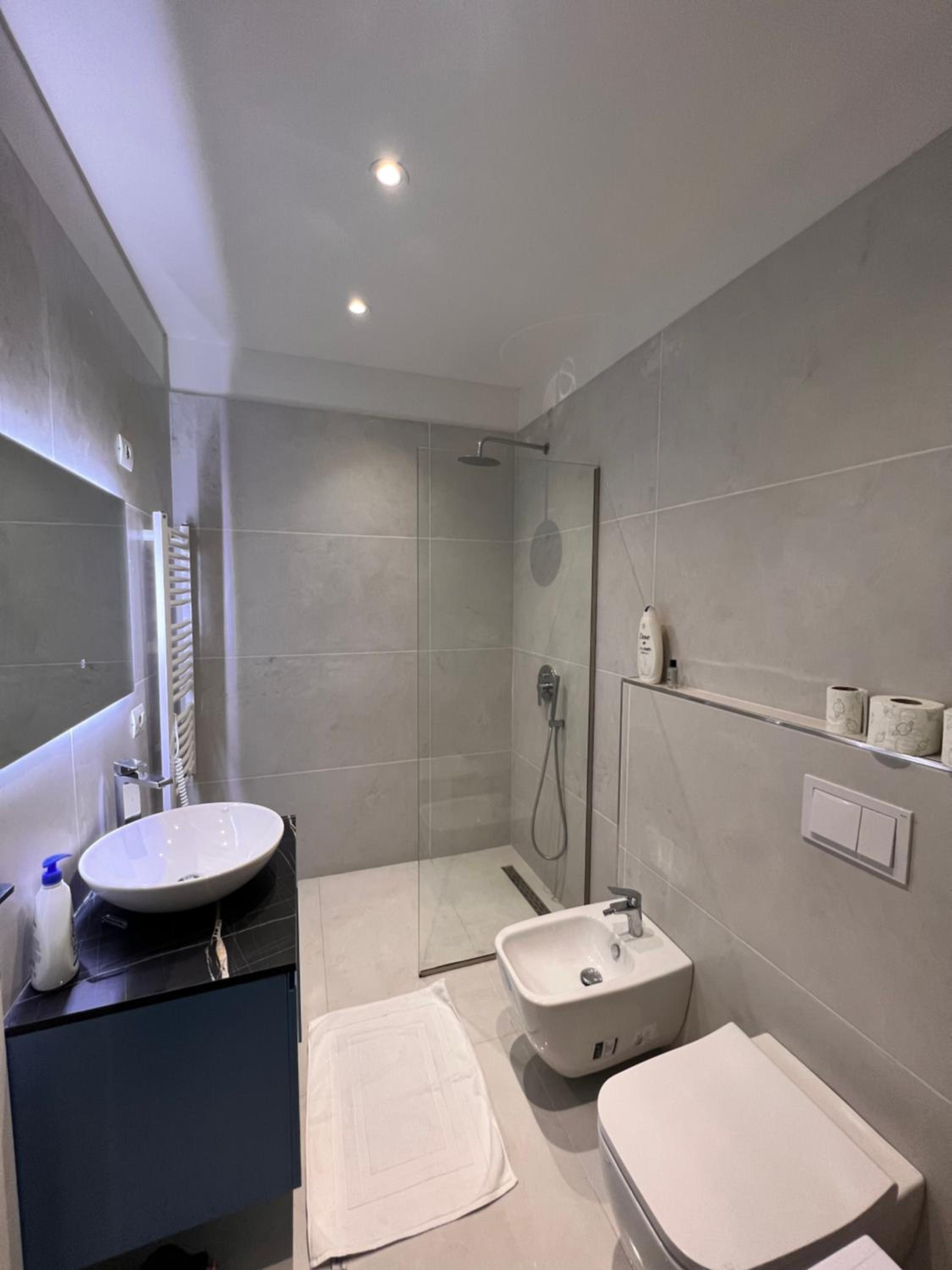 Tirana modern one bedroom Apartment