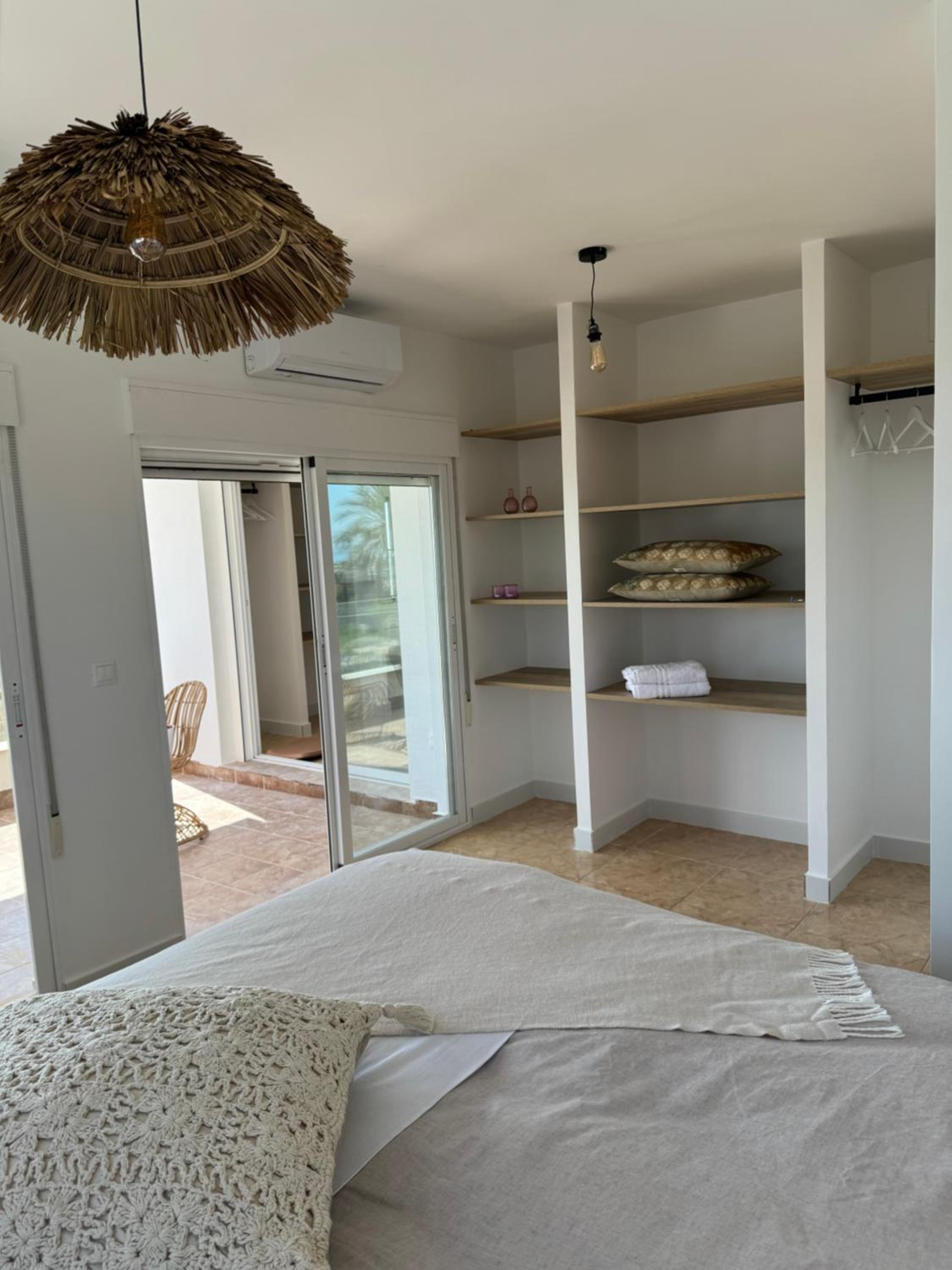 Beach house La Marina