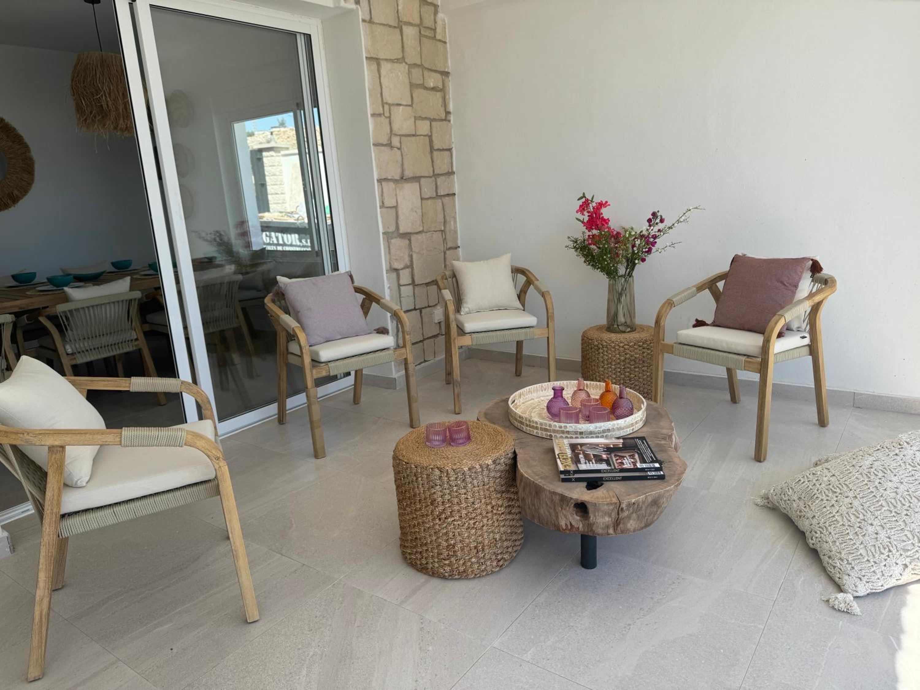 Beach house La Marina