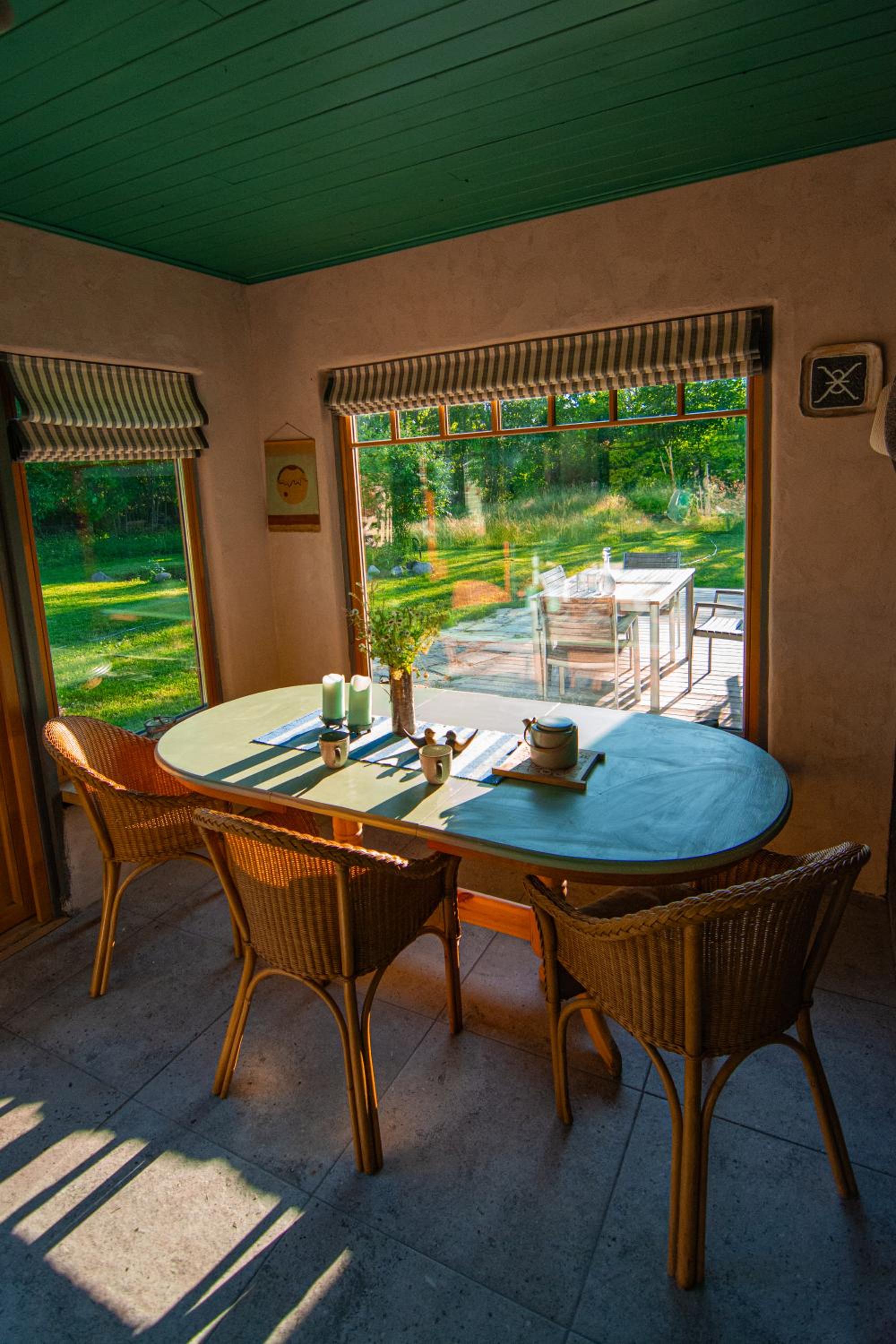 Muhusi rooftop getaway
