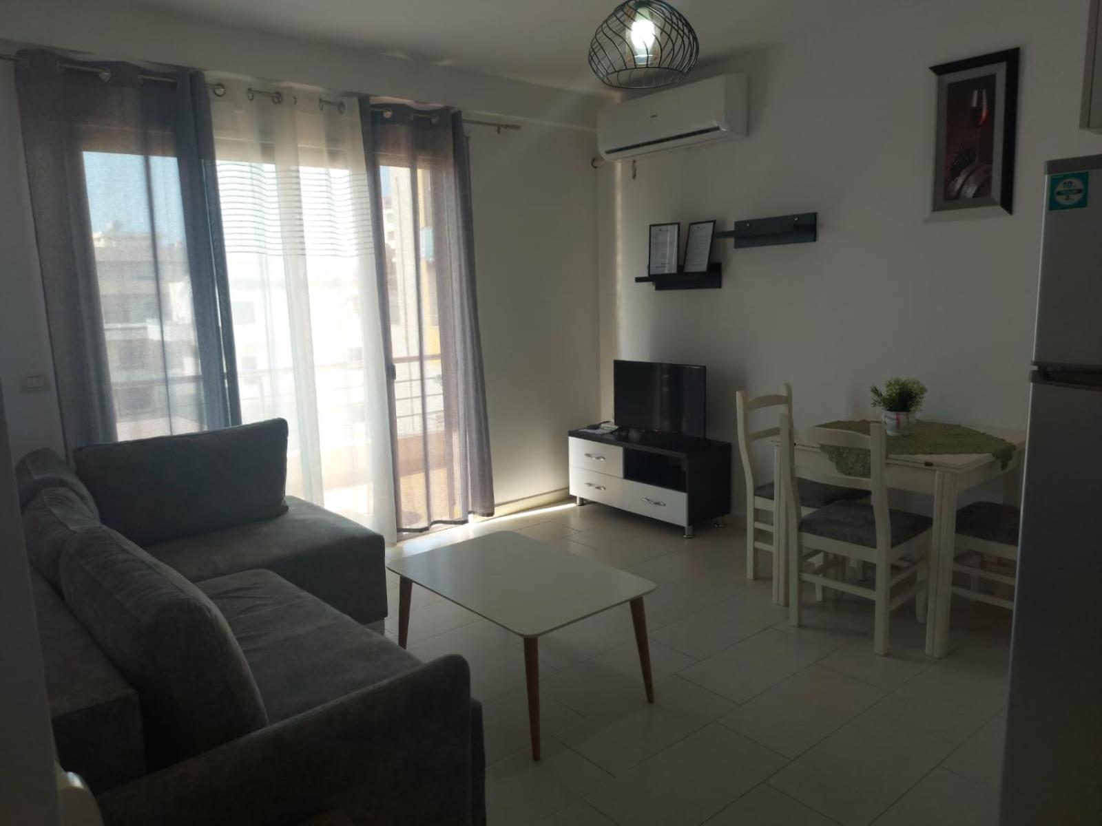 Bral Apartments 8 Two-Bedroom Beachfront