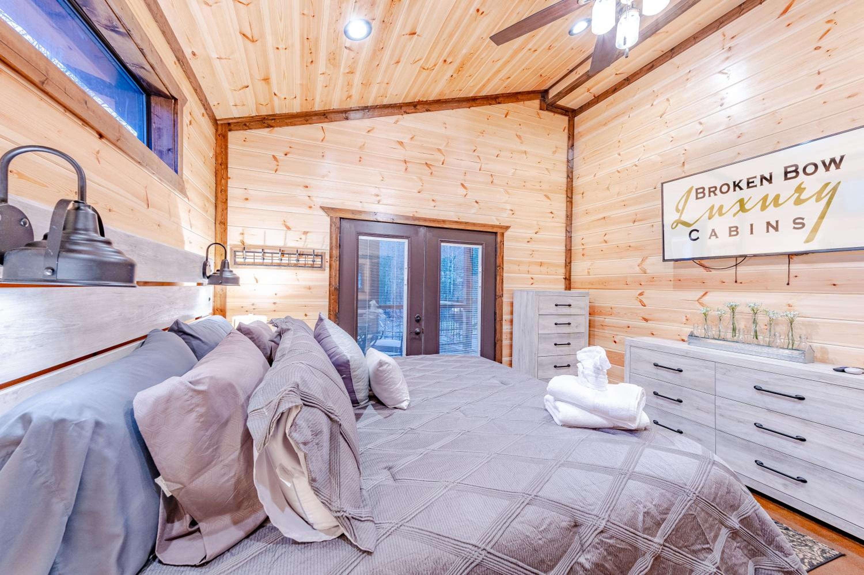 The Luxurious Blue Sky Lodge is EPIC! view 3