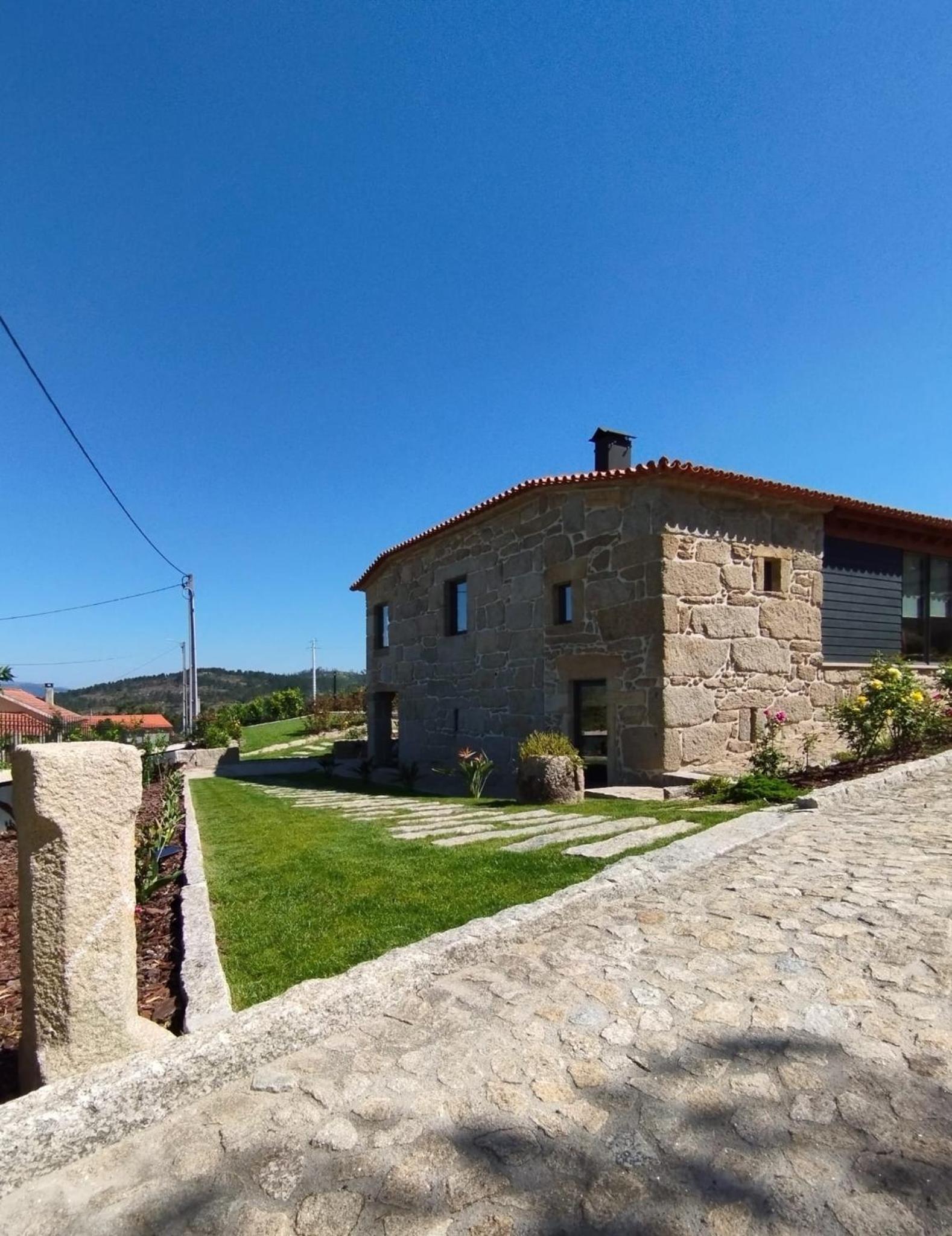 Valados do Outeiro - Casas de Campo view 2