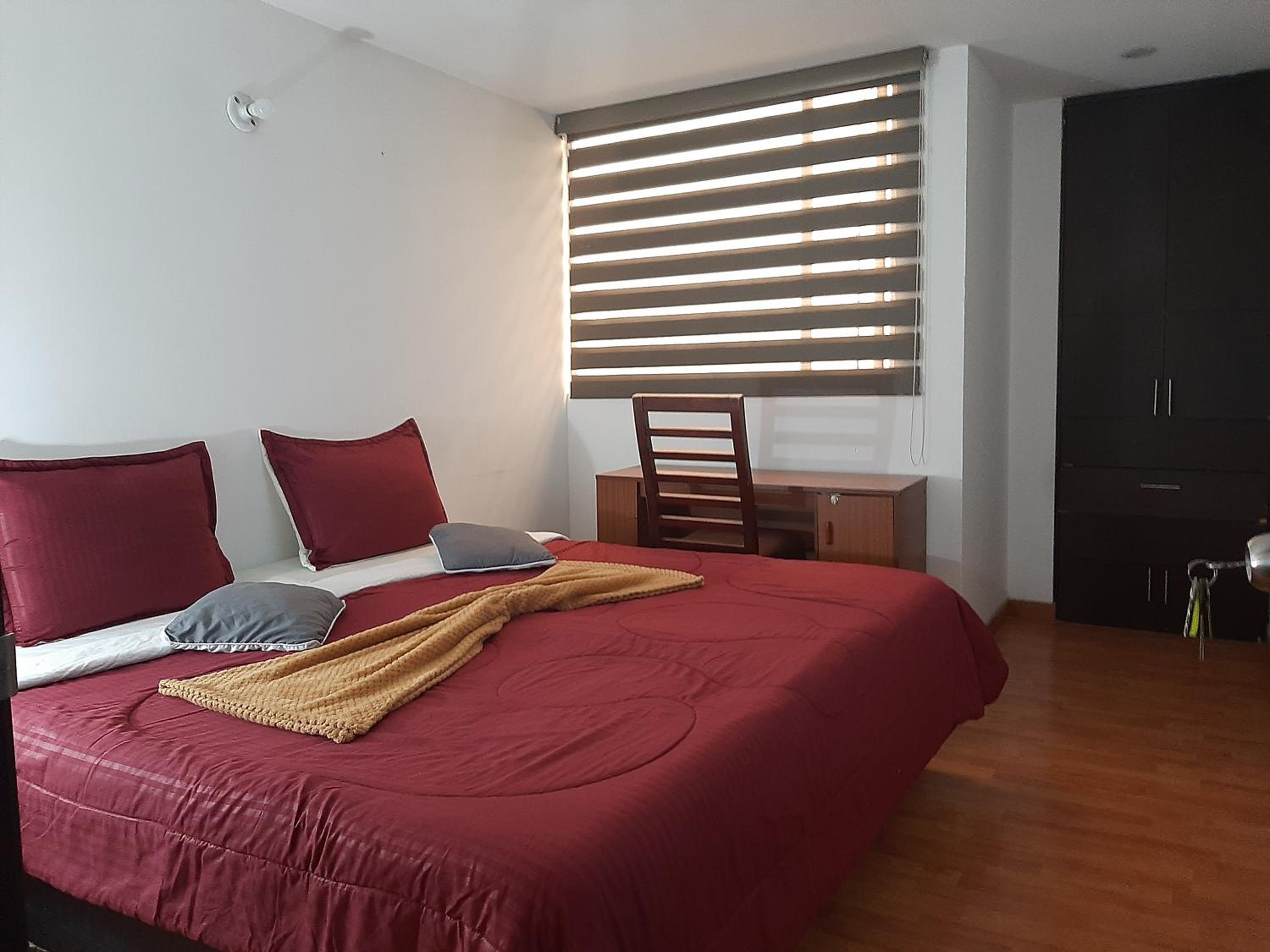 SECTOR DE CORFERIAS , APARTAESTUDIOS Y HABITACIONES A 5 CUADRAS, EMBAJADA AMERICANA 10 CUADRAS, CERCA AL CAN , G 12 , UNIVERSIDAD NACIONAL , AEROPUERTO a 2
