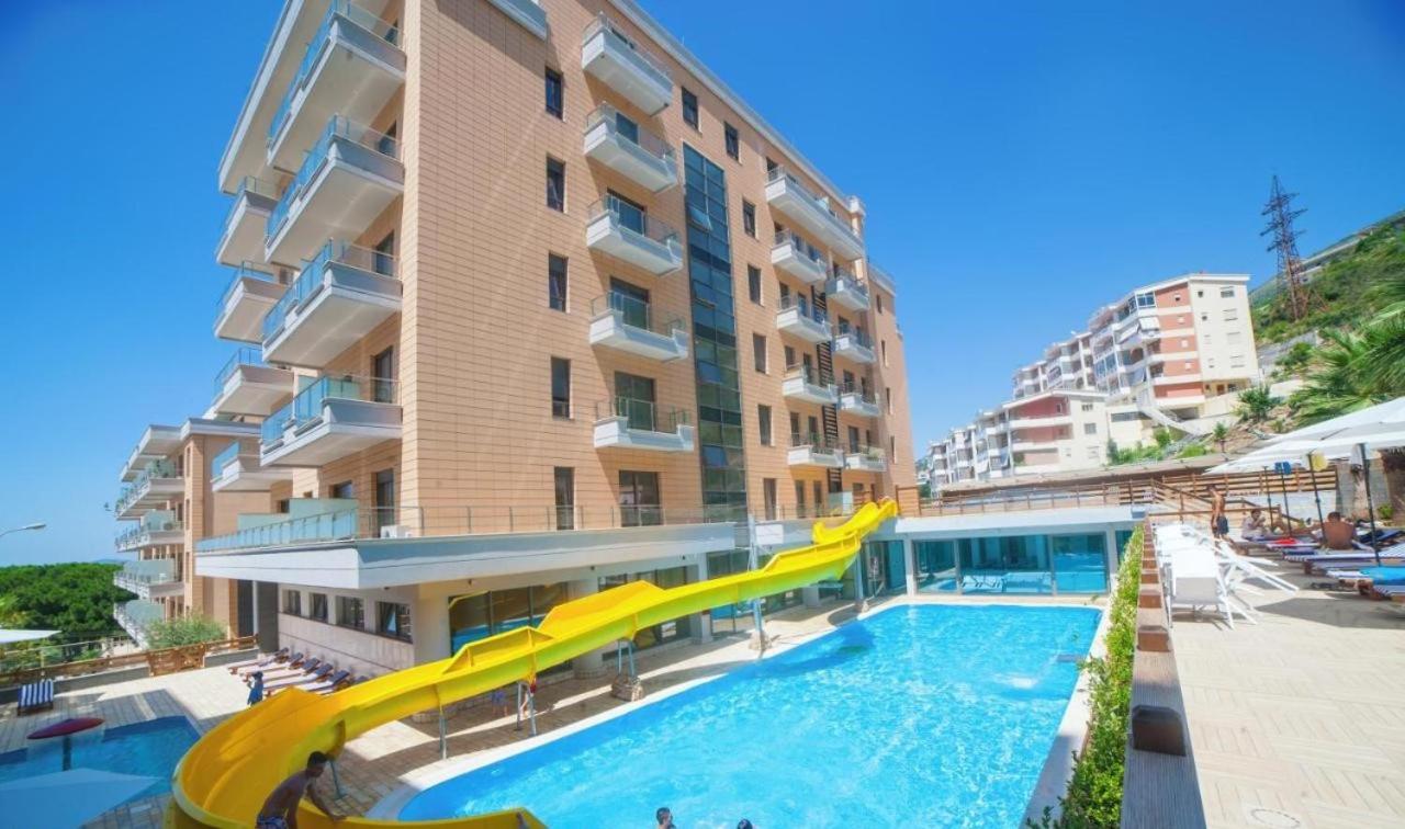 Sea Song Luxury Apartment in Diamond Hill
