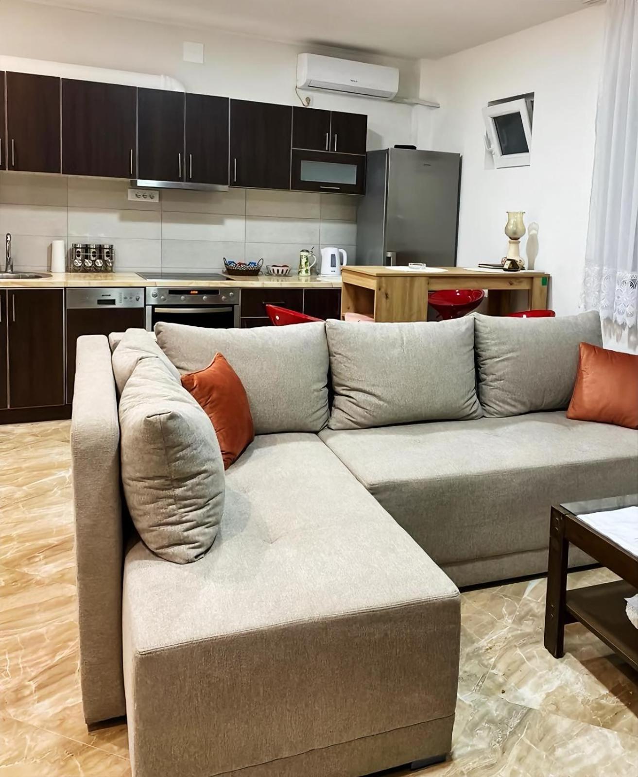 Apartman Nika view 5