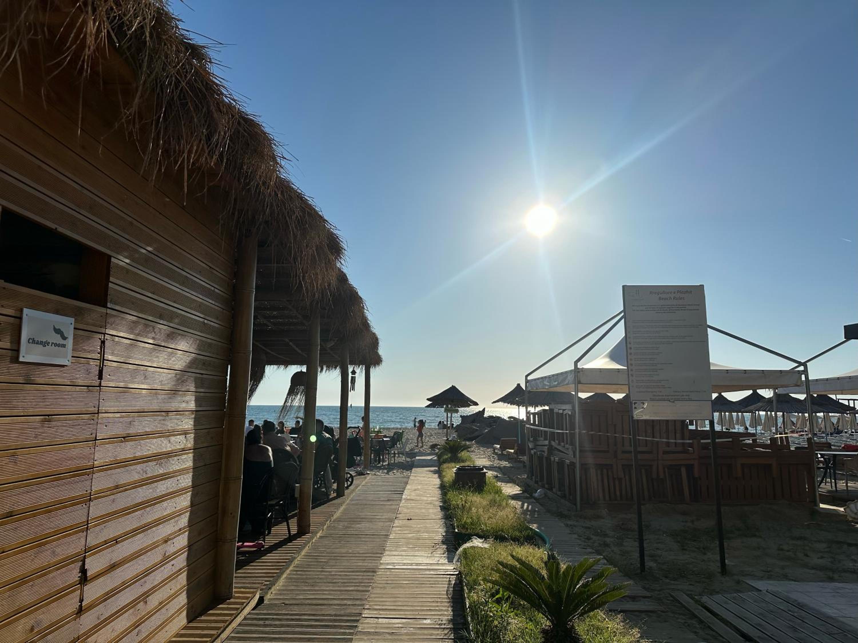 Sea Breeze Bliss Luxury Apartment on the beach