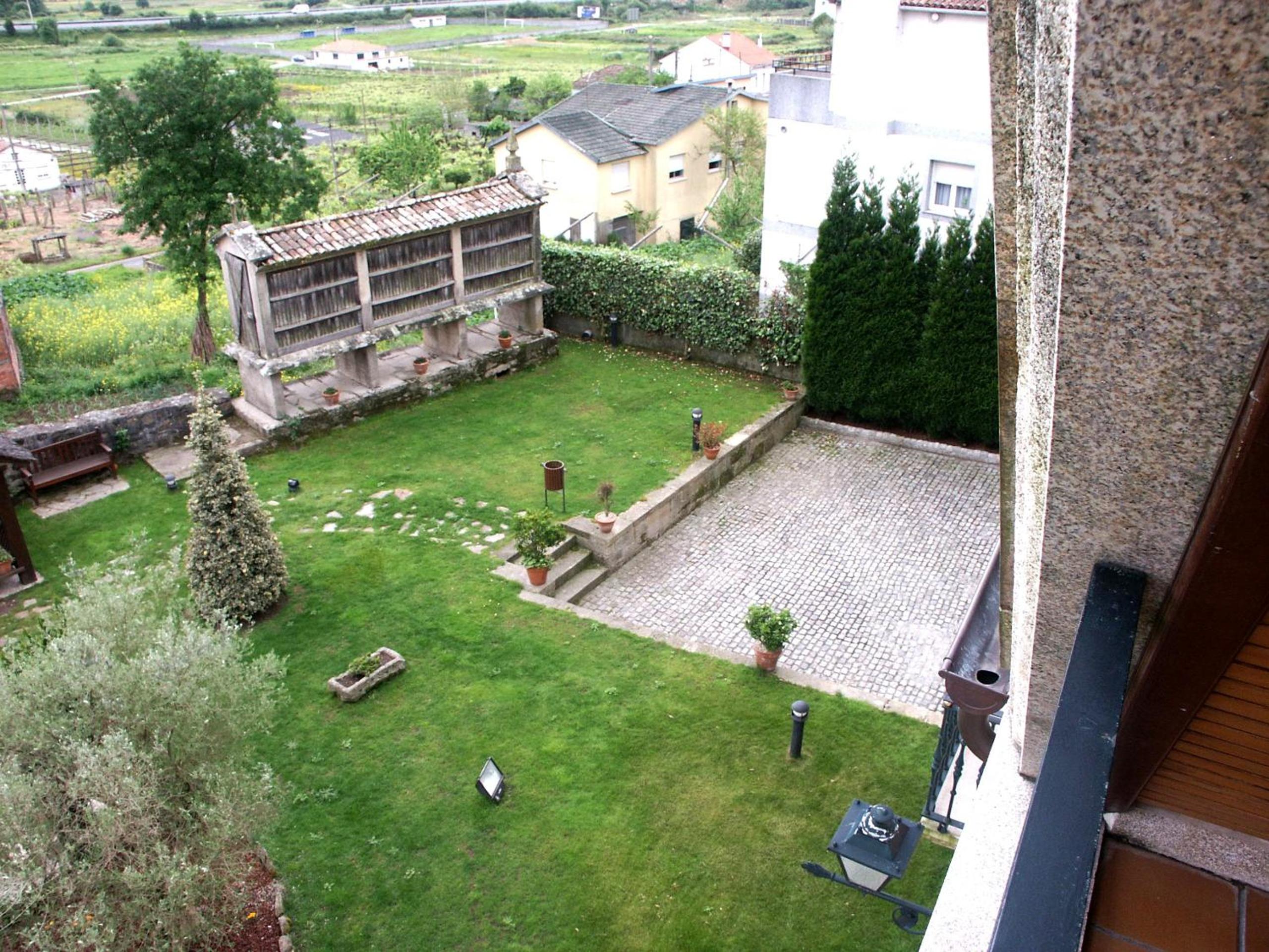 Casa Antiga Do Monte view 5