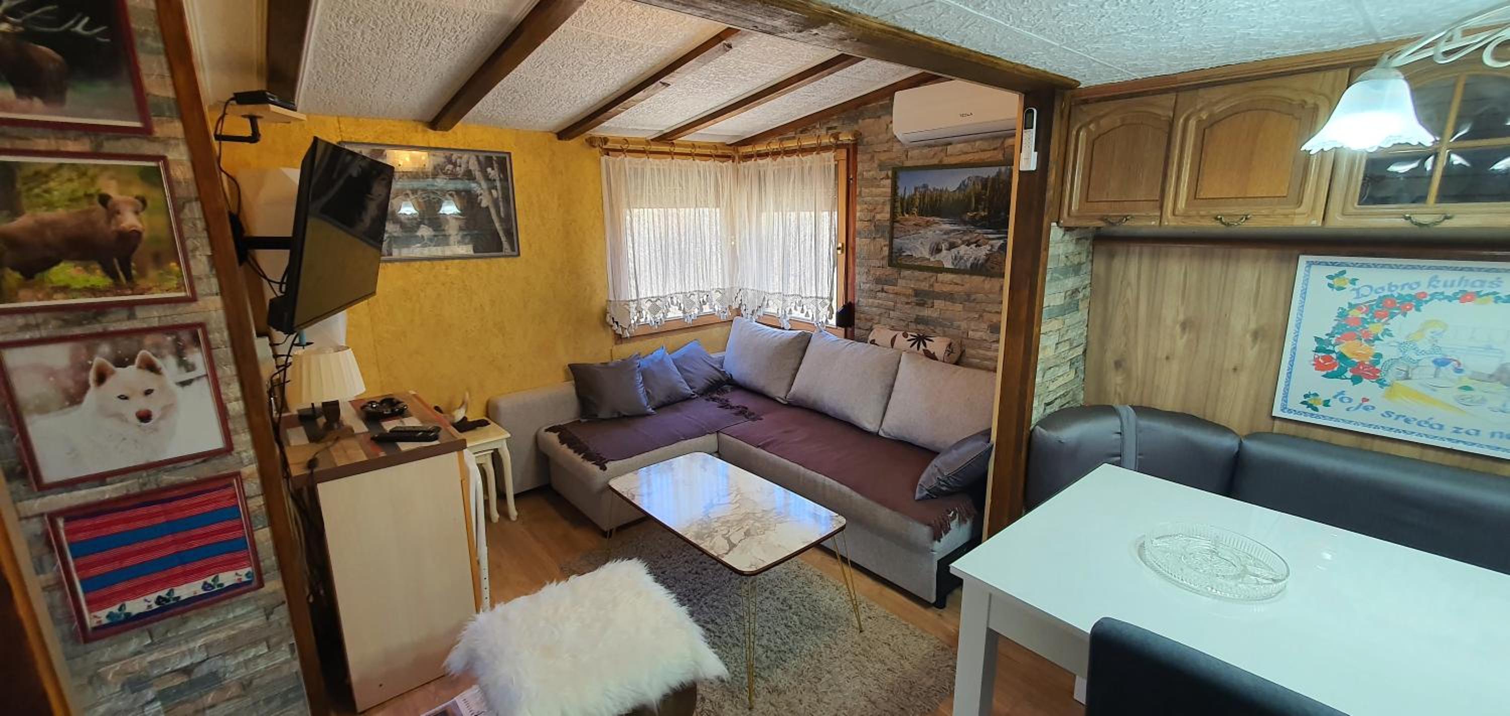 Zlatiborska Brvnara Rebic Mountain House