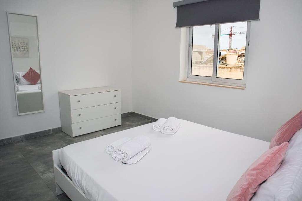 Birzebbuga -Two Bed Penthouse view 3
