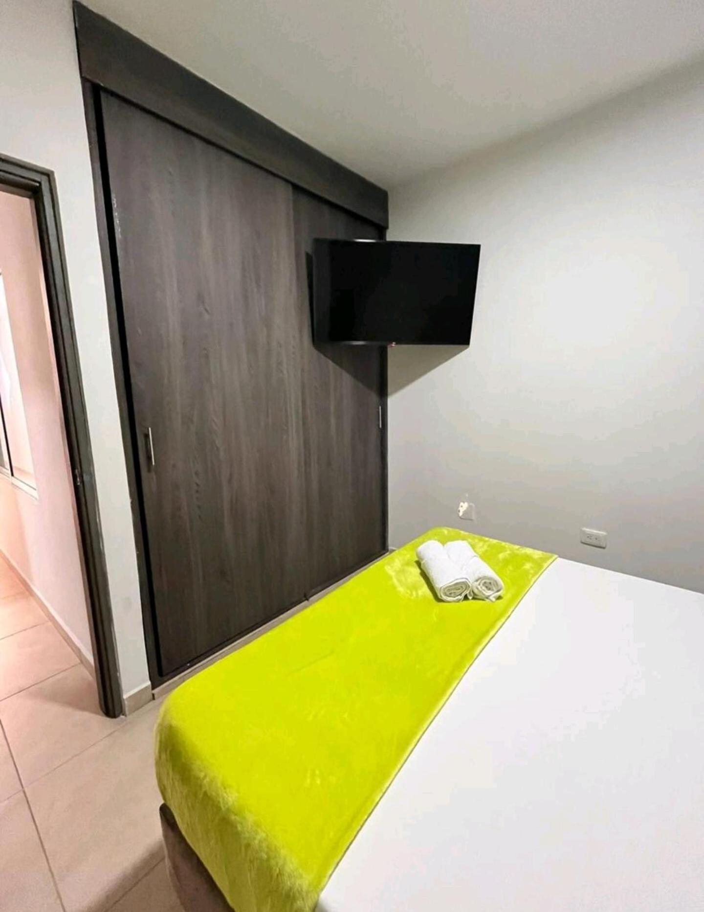 Apartamentos la flora