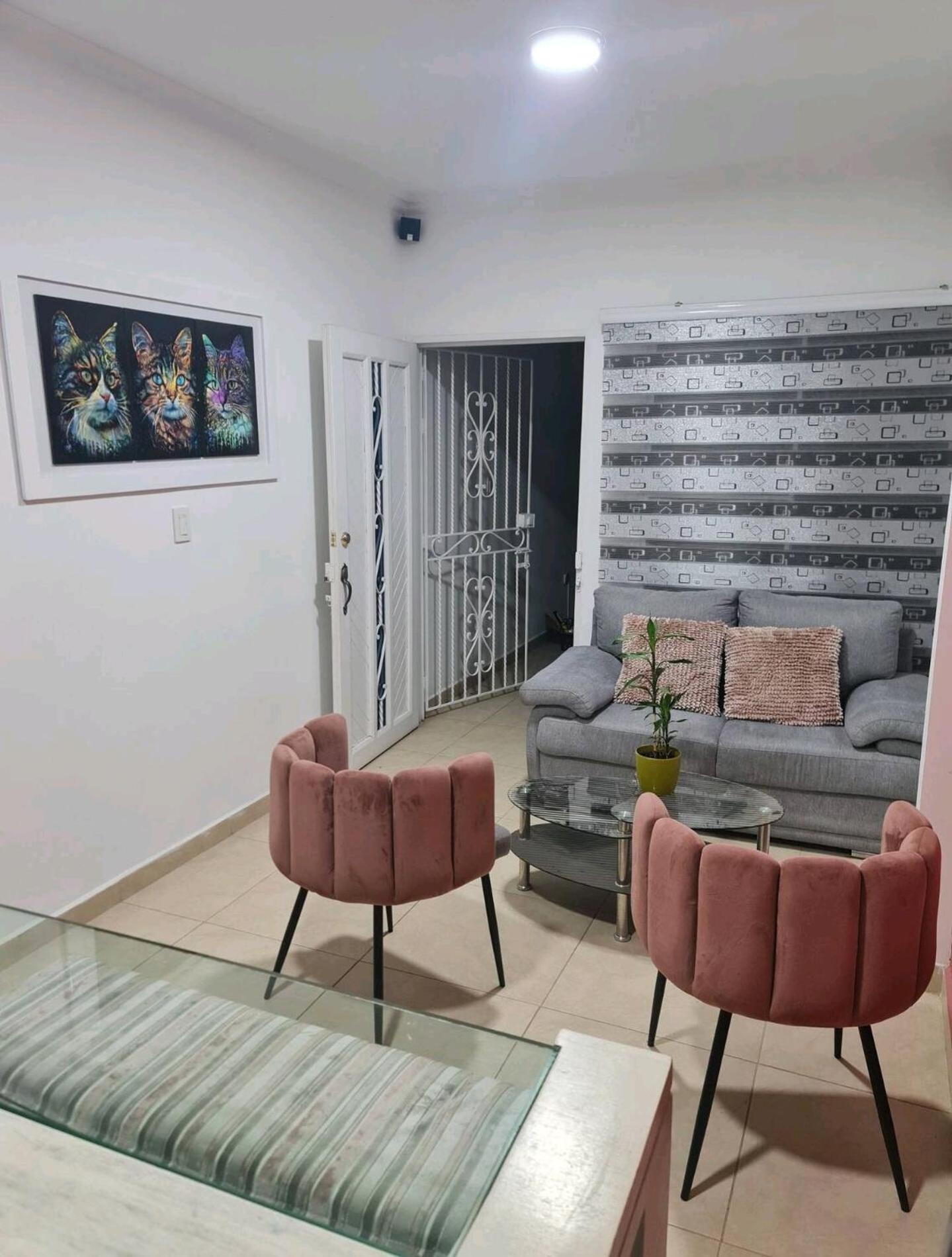 Apartamentos la flora