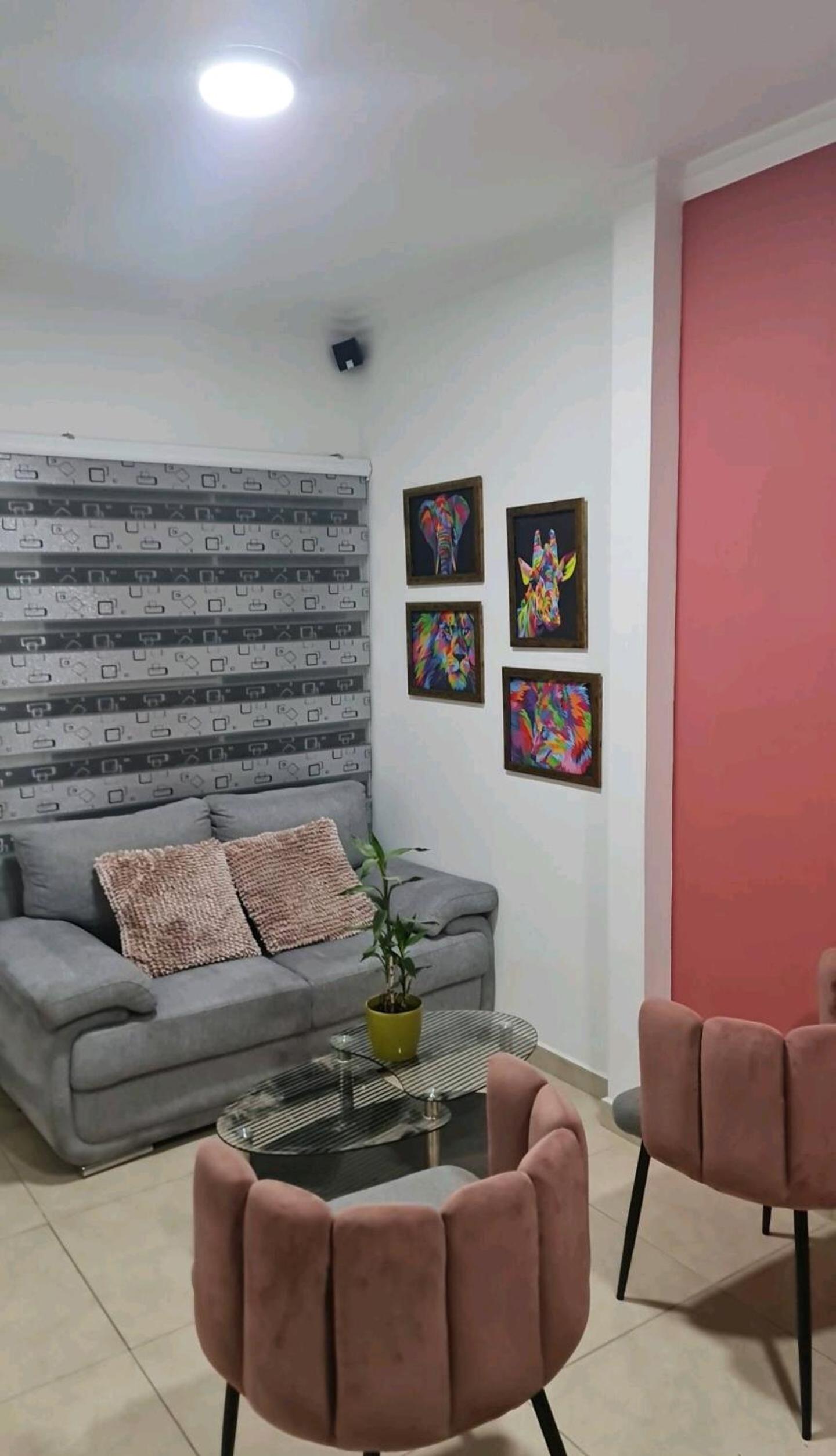 Apartamentos la flora