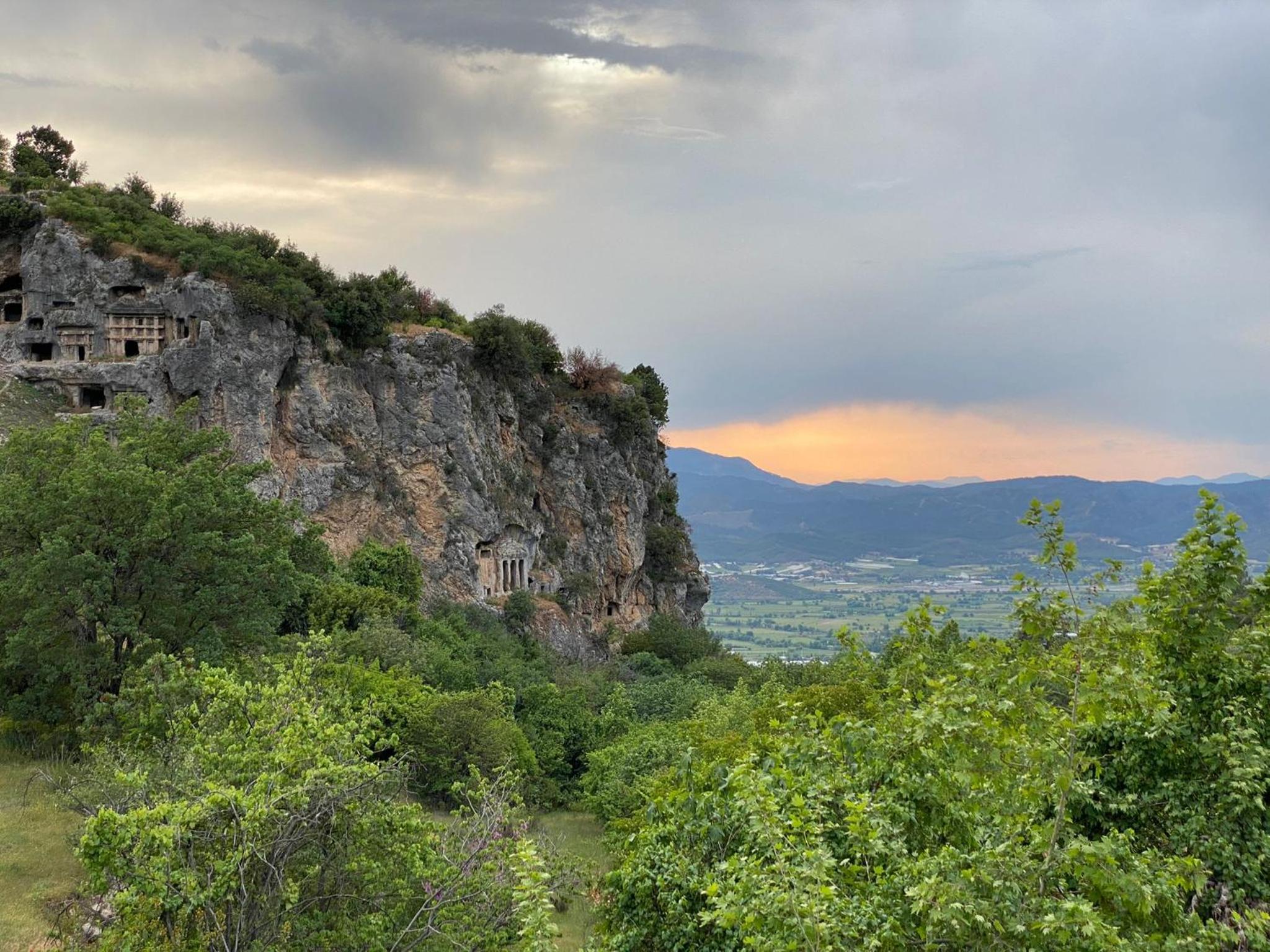 kızılbel evleri