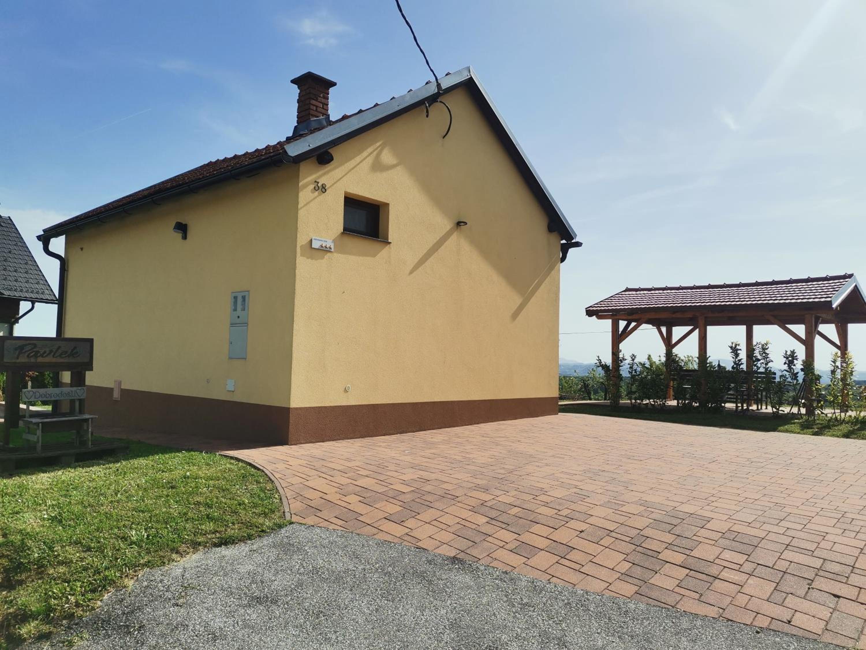 Photo 22
