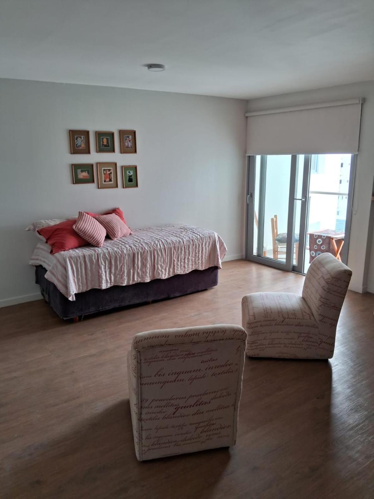 DEPARTAMENTO JARDIN