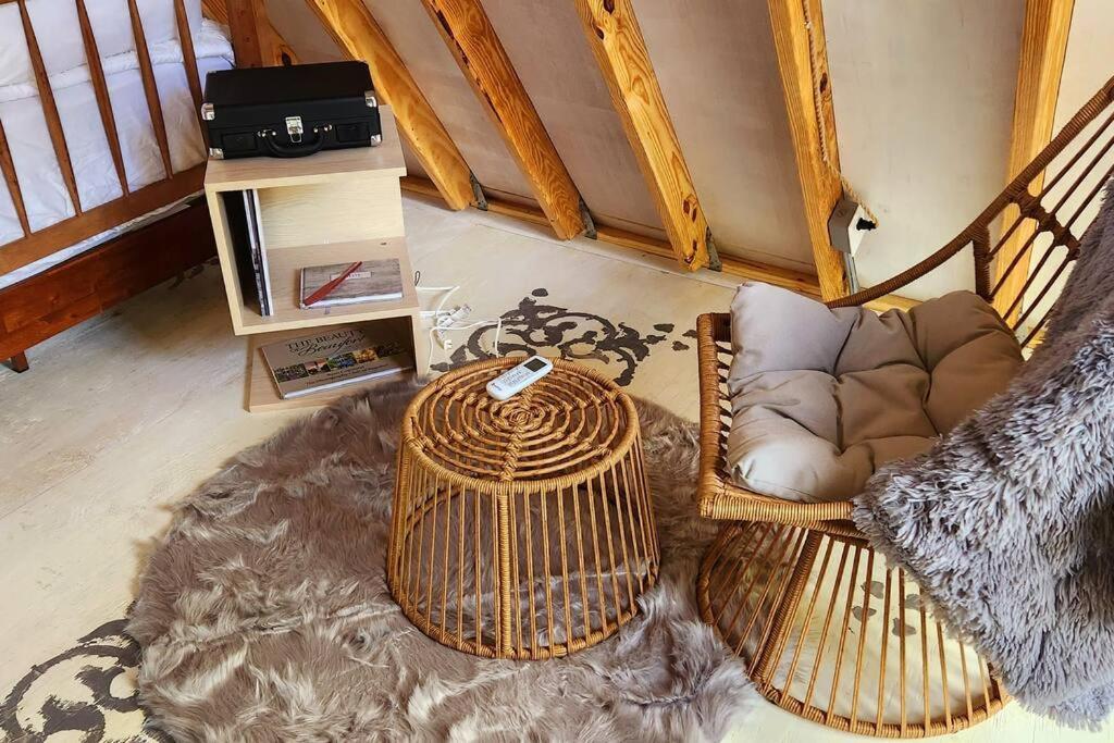 A Secluded Quiet Oasis with Beach Pass
