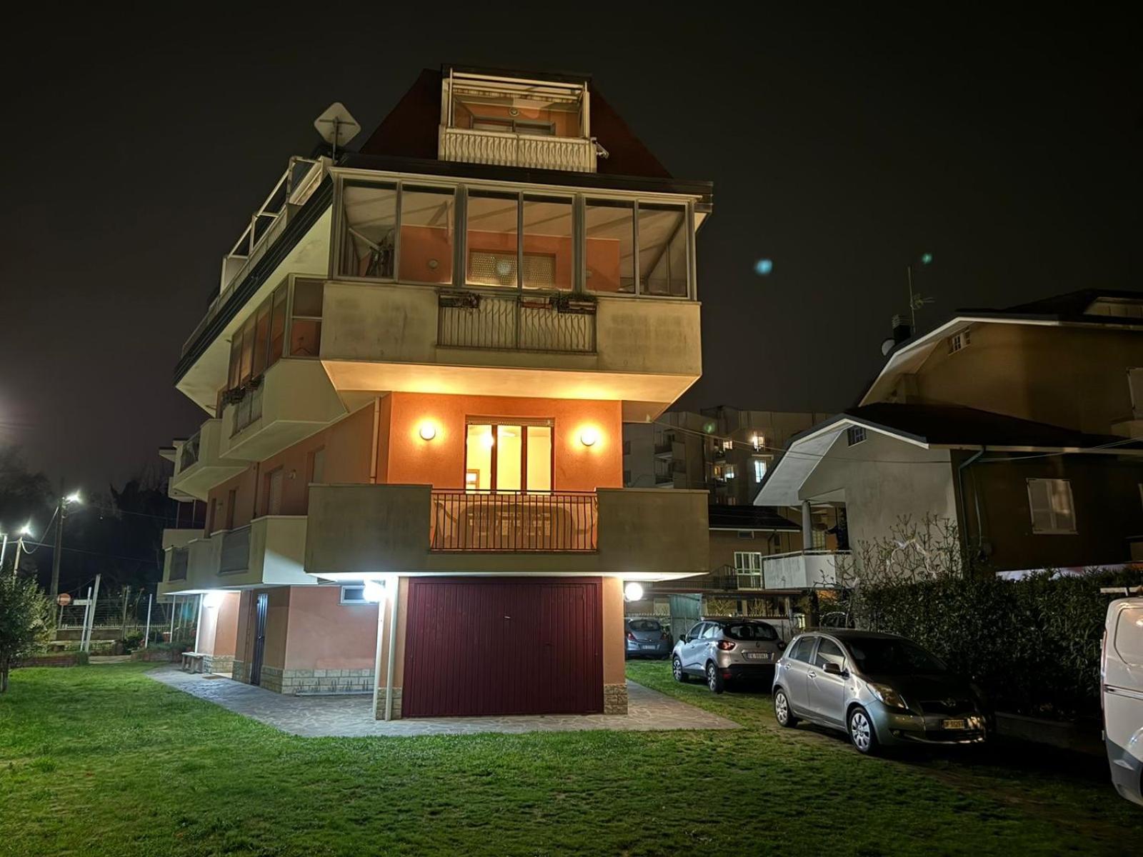 Photo 16
