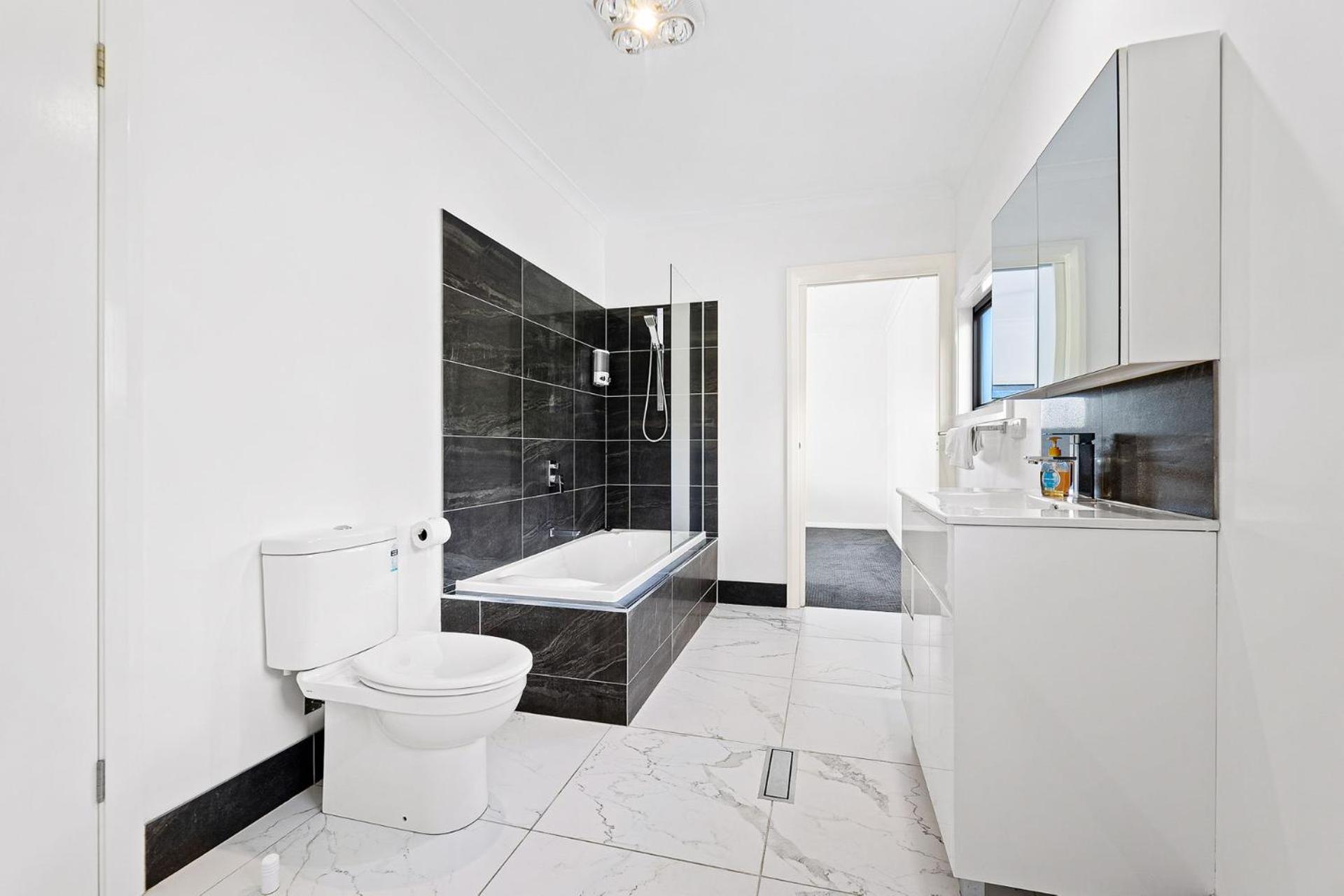 28 Yabbarra Drive Dalmeny