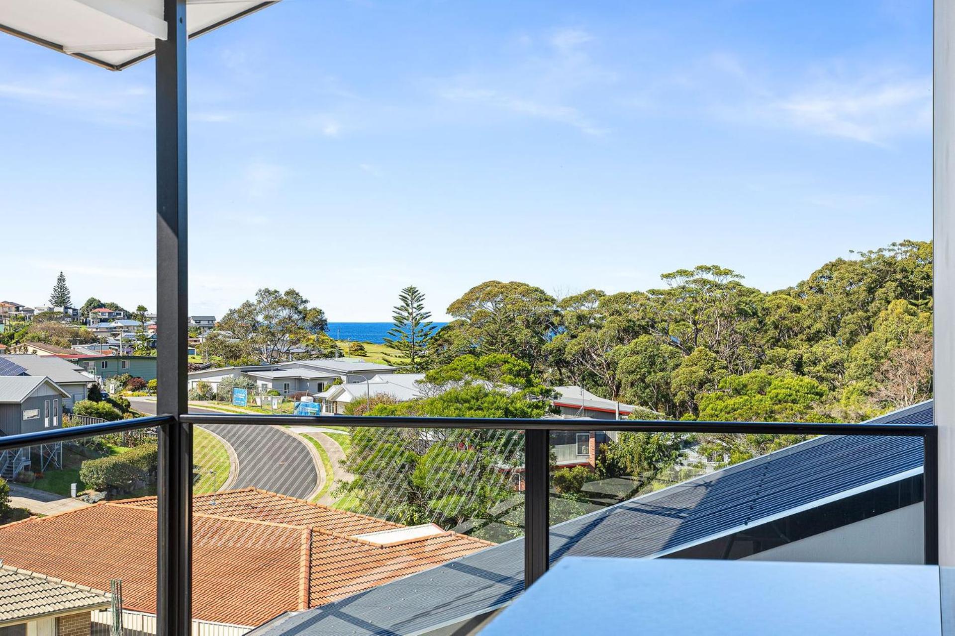 28 Yabbarra Drive Dalmeny